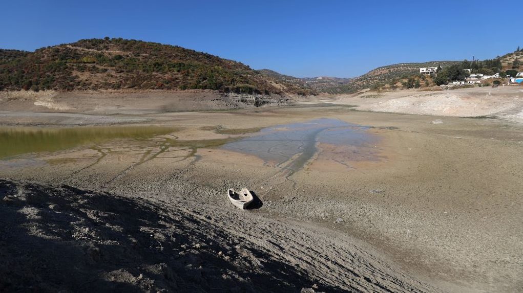 Key Reservoir in Northwest Syria Used by Hundreds of Farmers Has Dried Up