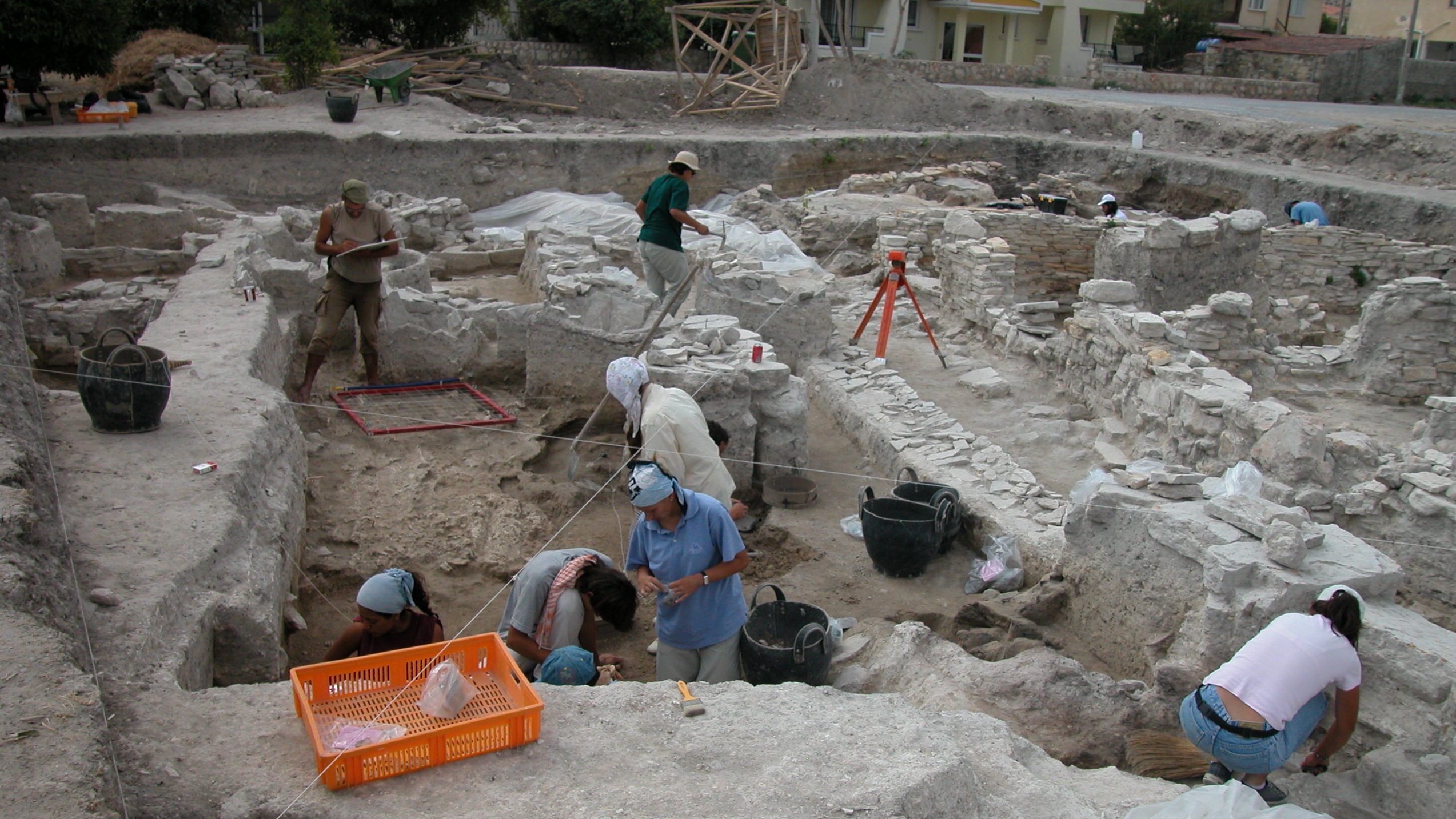 Turkish, Israeli Scientists Unearth Victim Remains From Bronze Age Disaster