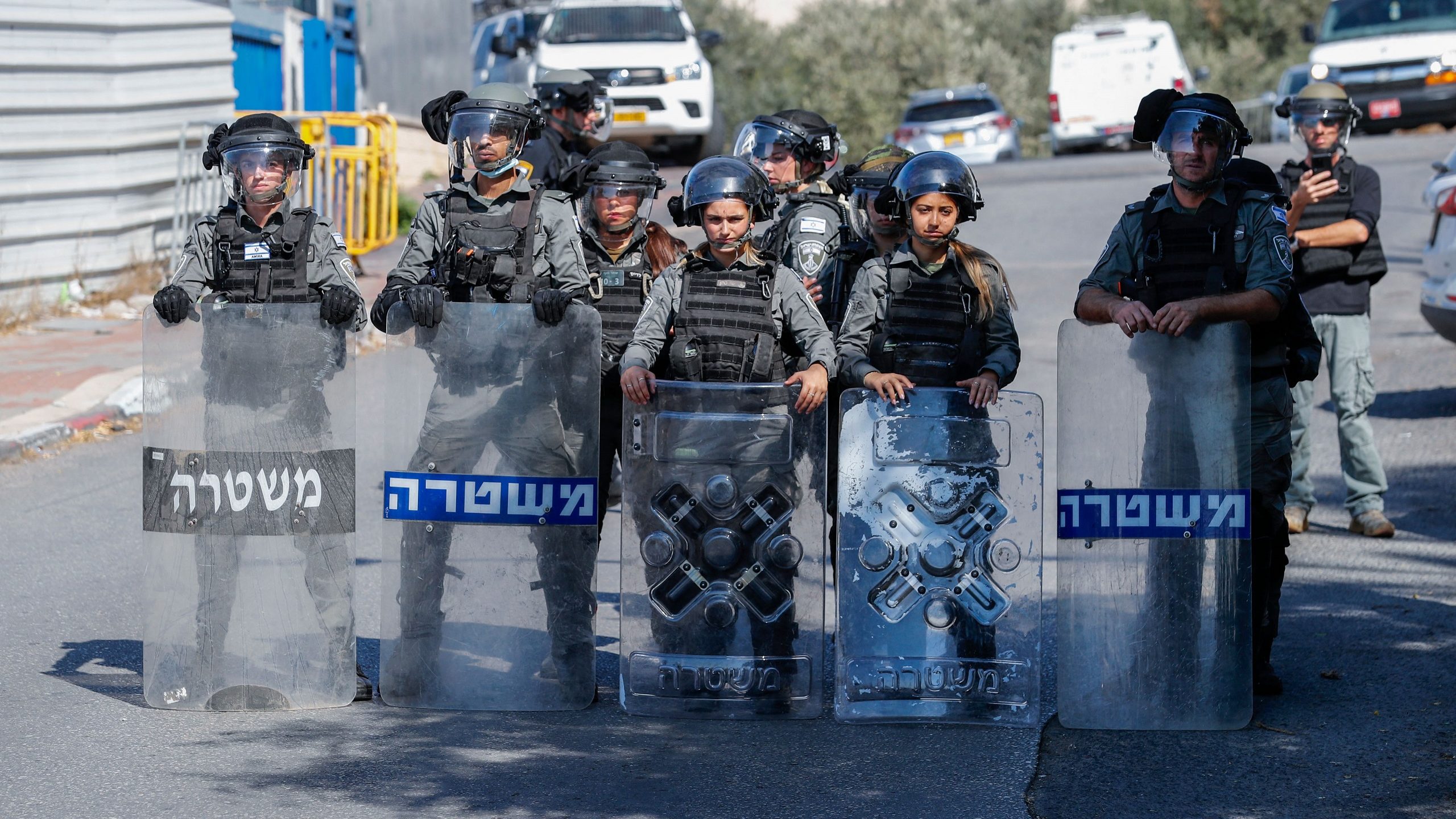 Car-Ramming Injures 2 Border Police Officers After Riots Rock Arab Israeli City