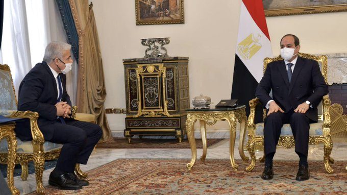 Israel’s Lapid Discusses Iran, Gaza Reconstruction During Meeting With el-Sisi in Cairo
