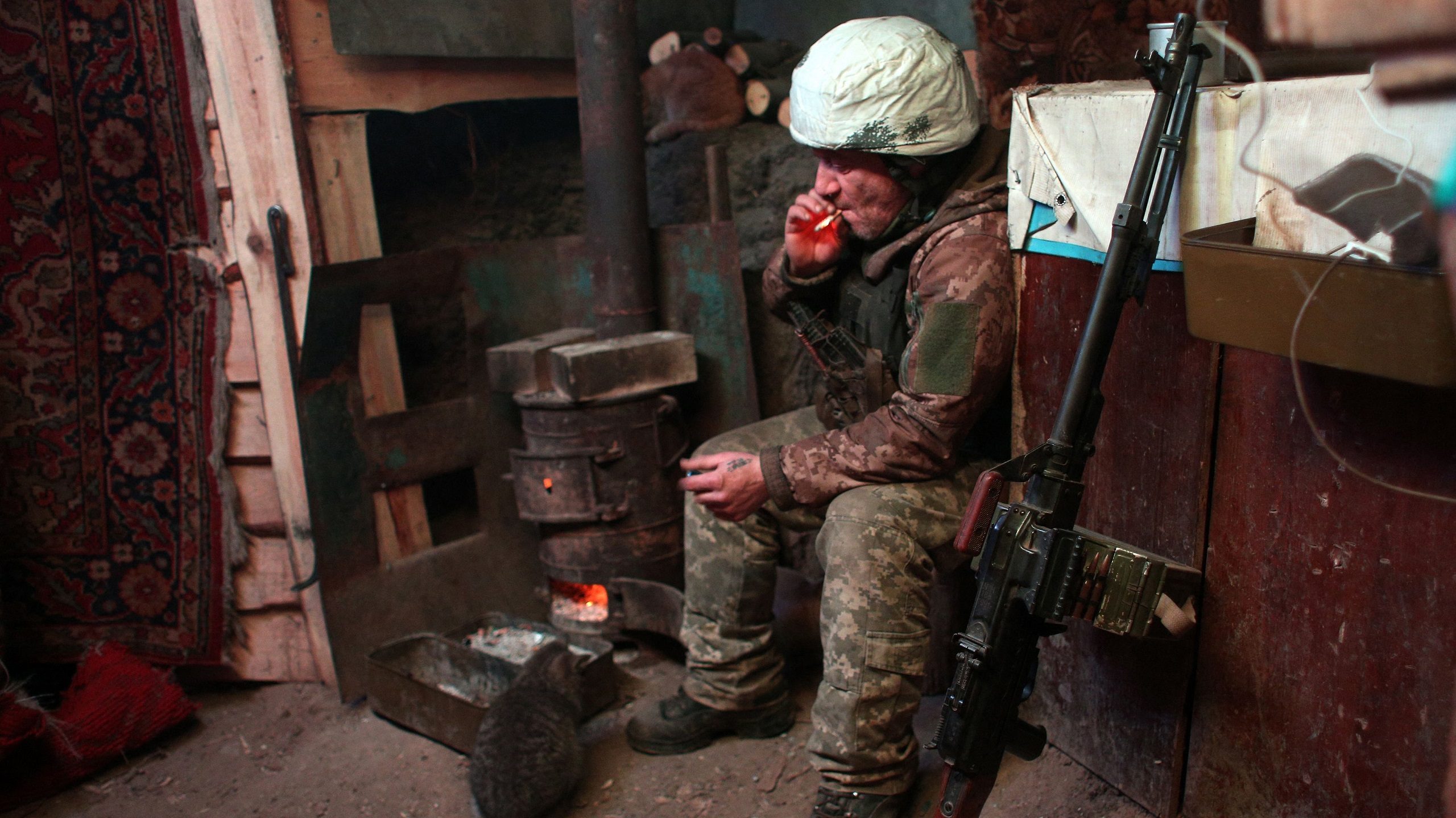 Putin’s Ukraine Gambit Risks Starting Unintended War: Experts