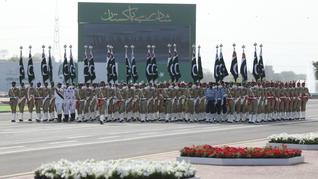 Pakistan in Political Disarray as It Celebrates National Day