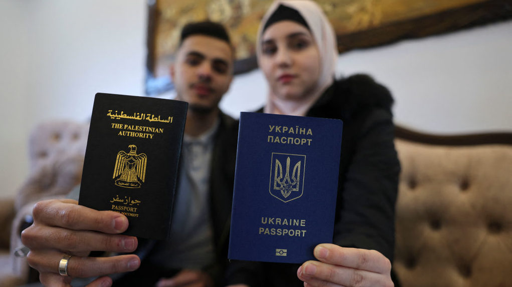 Couple Fleeing War in Ukraine Escape to Gaza