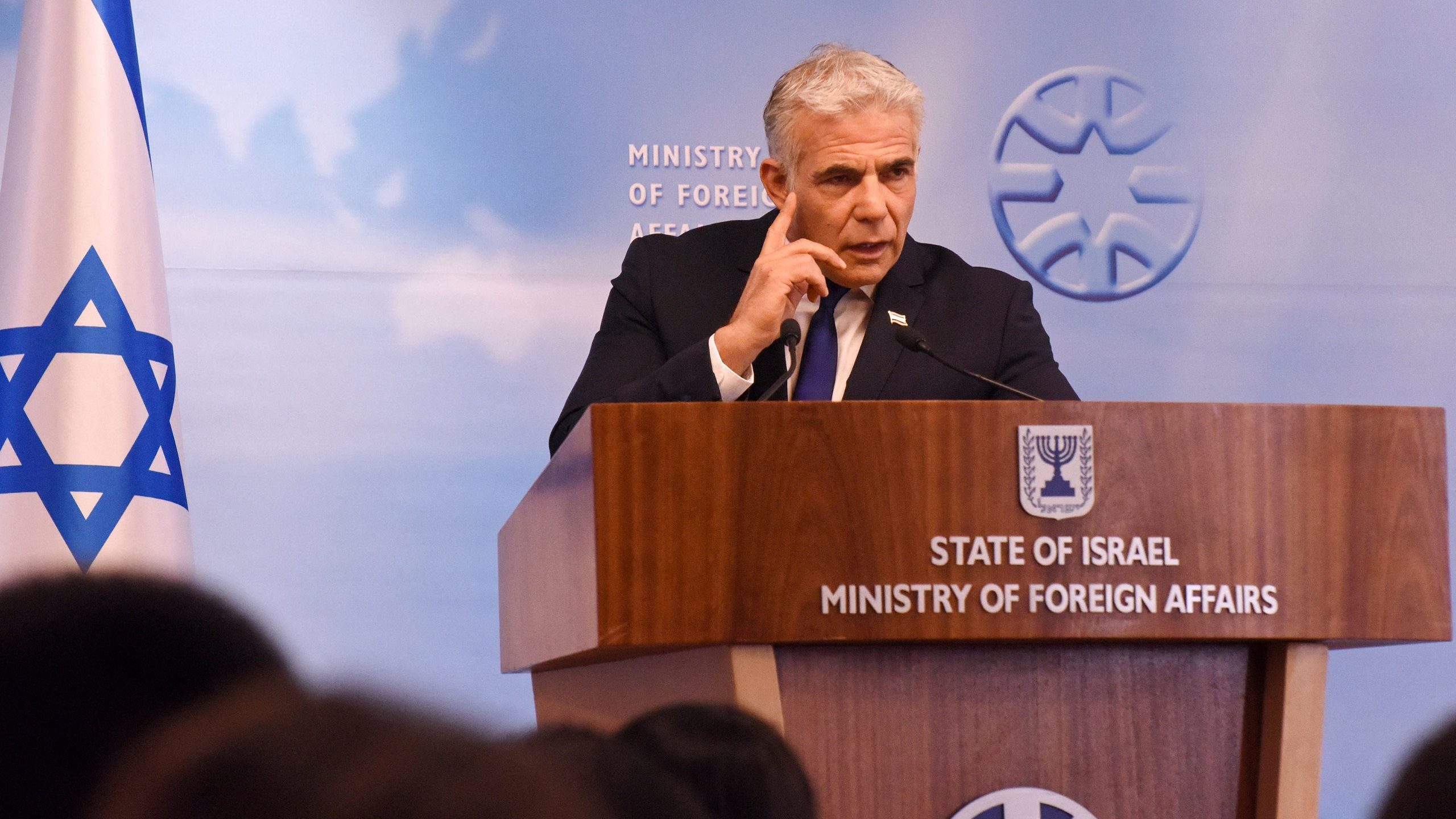 Lapid Says No Change to Temple Mount Status Quo: Muslims Pray, Non-Muslims Visit