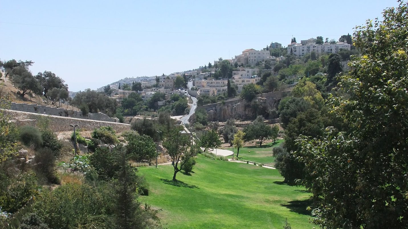 Supreme Court Rejects Lawsuits Against Jerusalem’s Old City Cable Car Plan