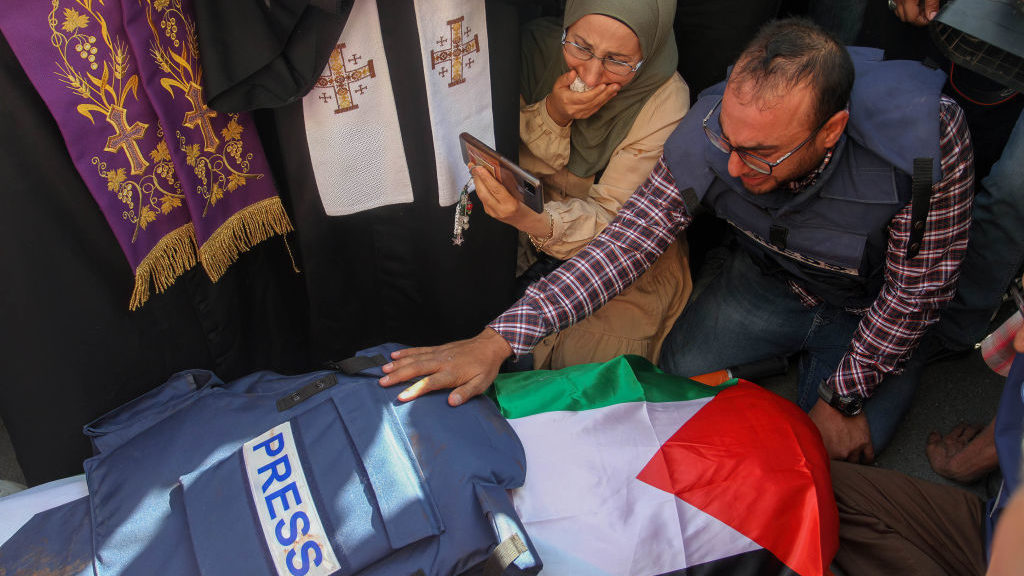 PA Refuses Joint Probe With Israel Into Killing of Journalist; Abbas Threatens To Turn to ICC