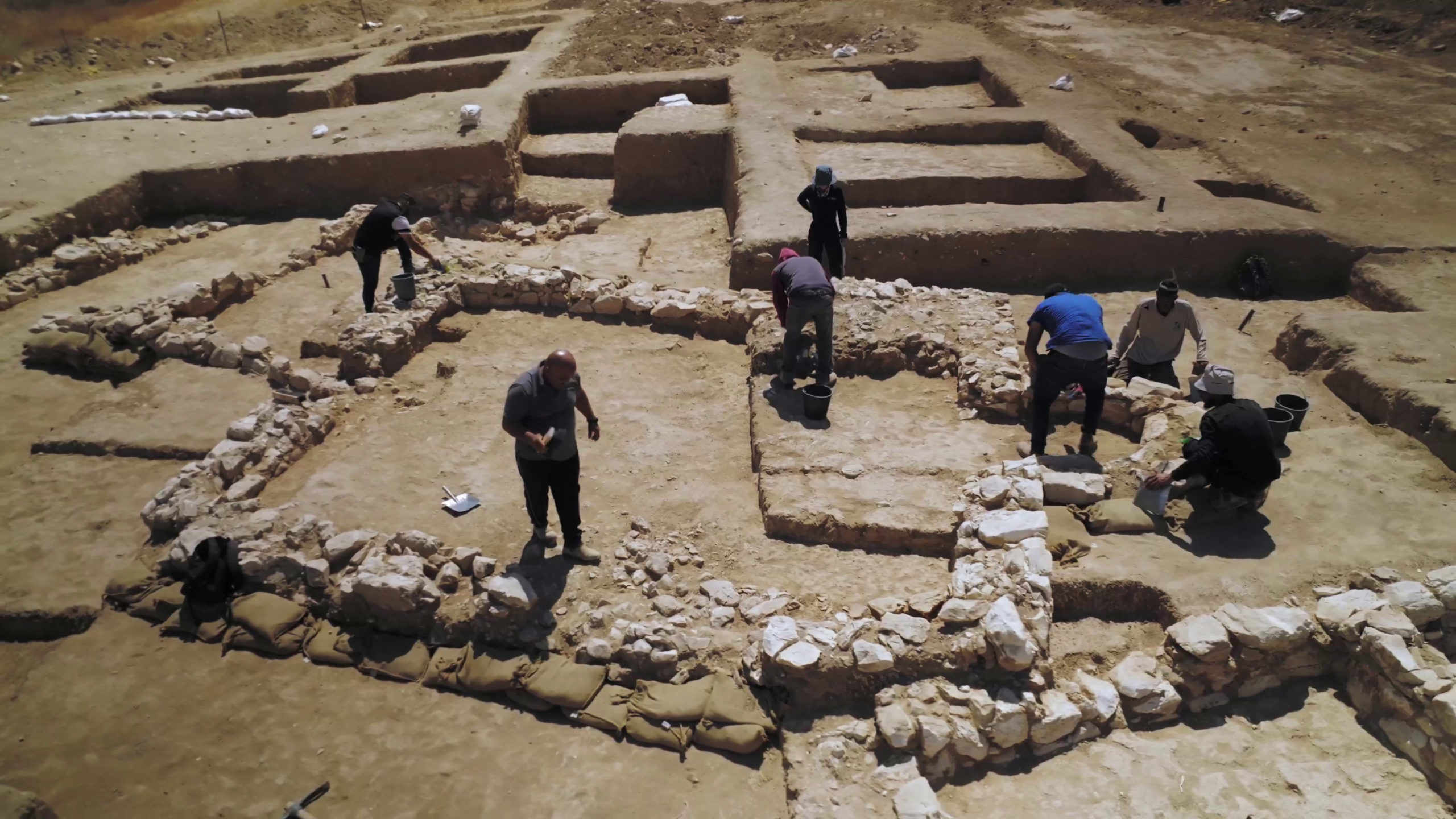 One of Earliest-Known Mosques Uncovered in Rahat in Israel’s Negev