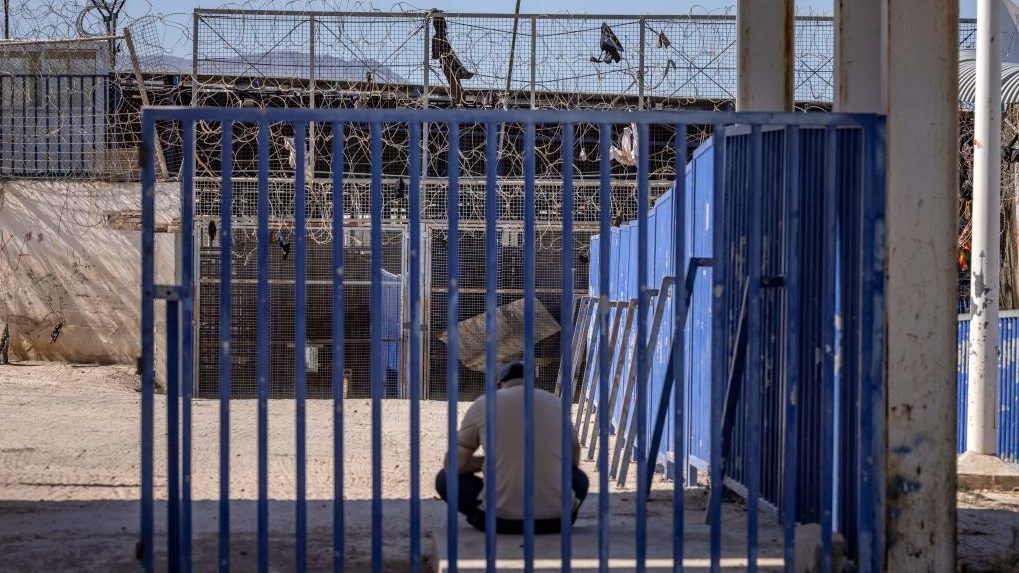 African Asylum Seekers Attempting To Cross to Melilla Clash With Spanish, Moroccan Forces