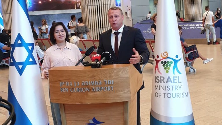 Israel Welcomes Millionth Tourist, and She’s From the UAE