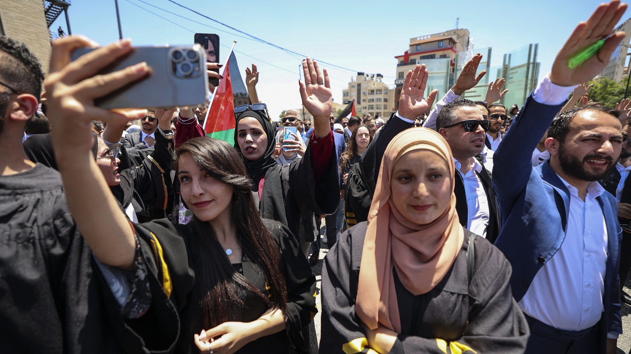 Palestinian Lawyers Protest Against Abbas’ Rule by Decree