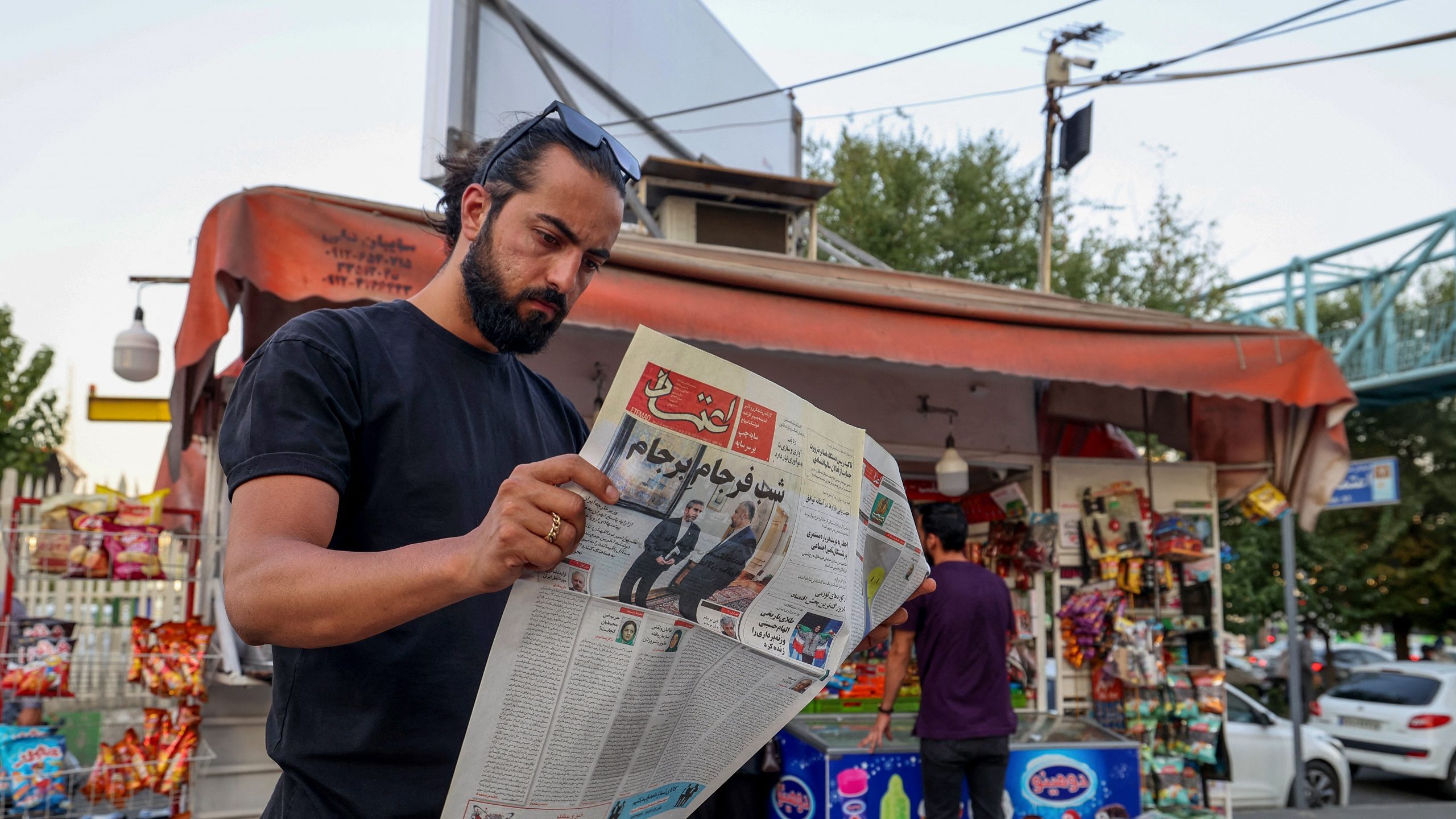 On the Iranian Street, Prospect of Revived Nuclear Deal Sparks Hope for Economic Boon