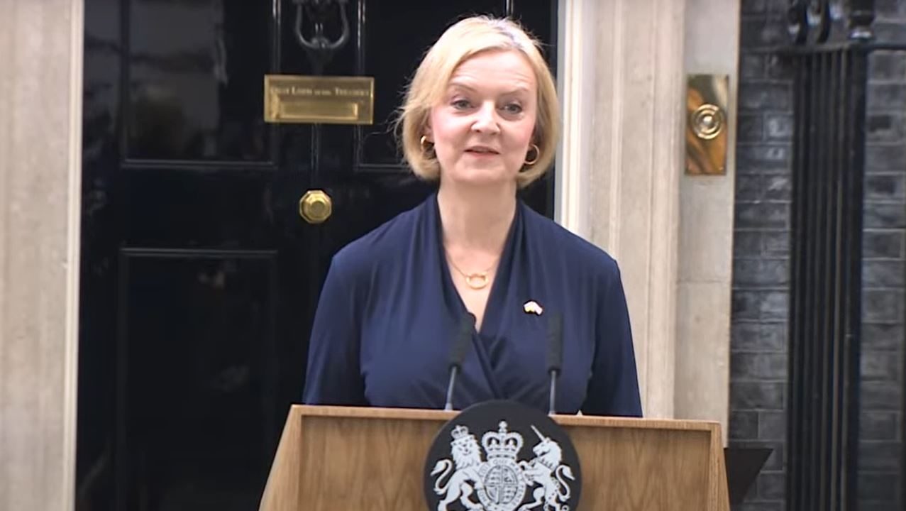 Liz Truss Resigns as British Prime Minister After Just 44 Days