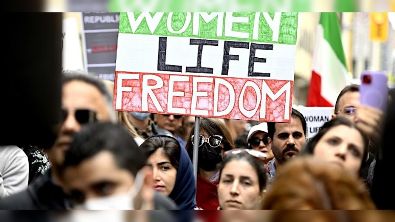Iran! Women, Life, Freedom: Panel discussion on the new Iranian uprising