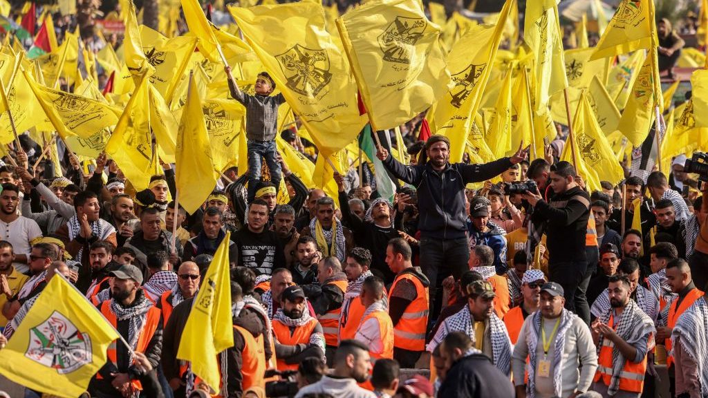 Hundreds of Thousands Celebrate Fatah Founding in Gaza Rally