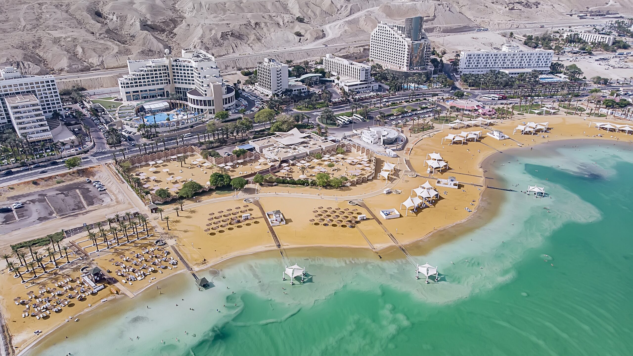 Israeli Hotels Record 785% Hike in Stays by Foreign Tourists in 2022