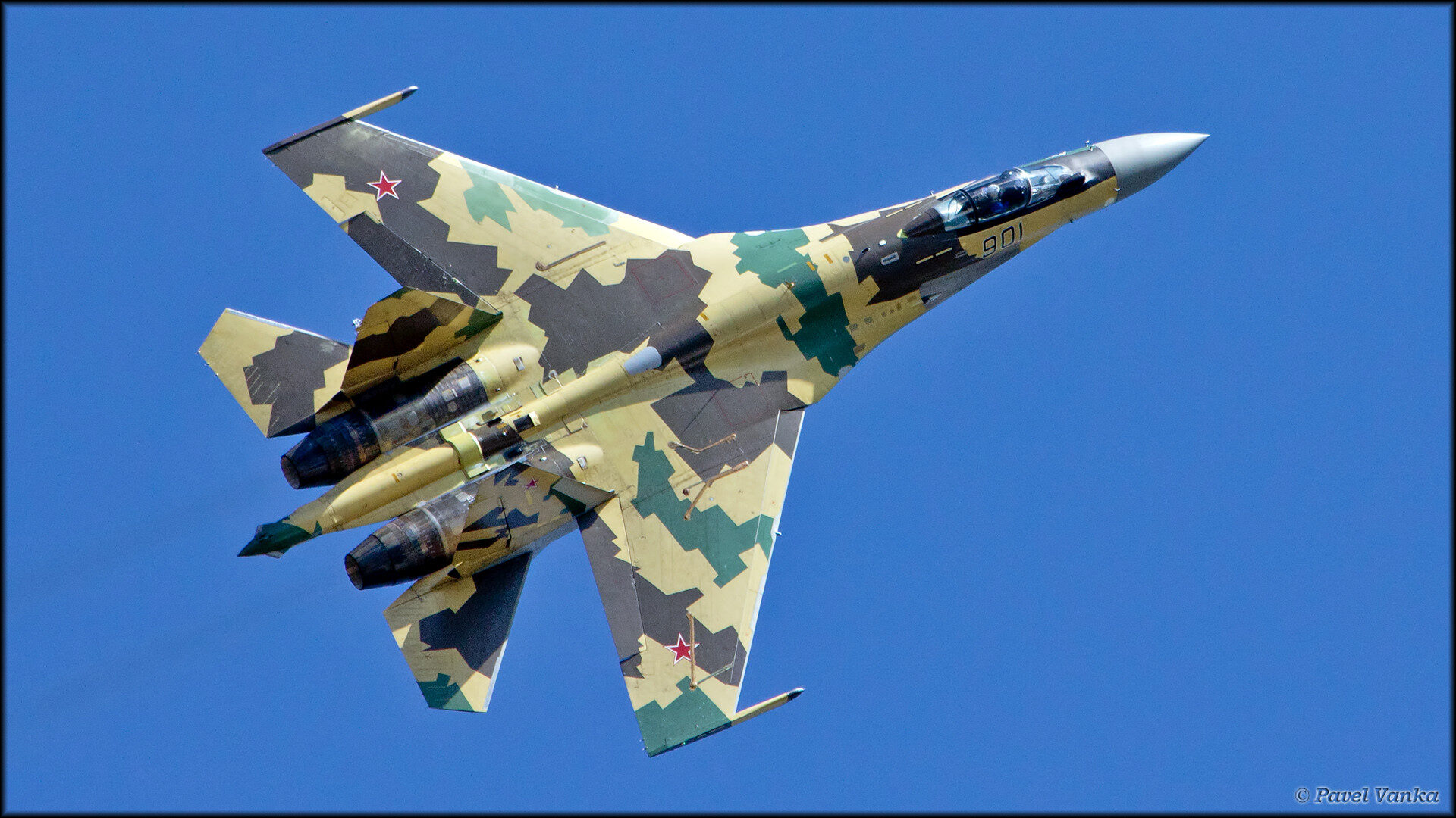 Report: Underground Air Base in Iran Ready To Receive Advanced Russian Fighter Jets