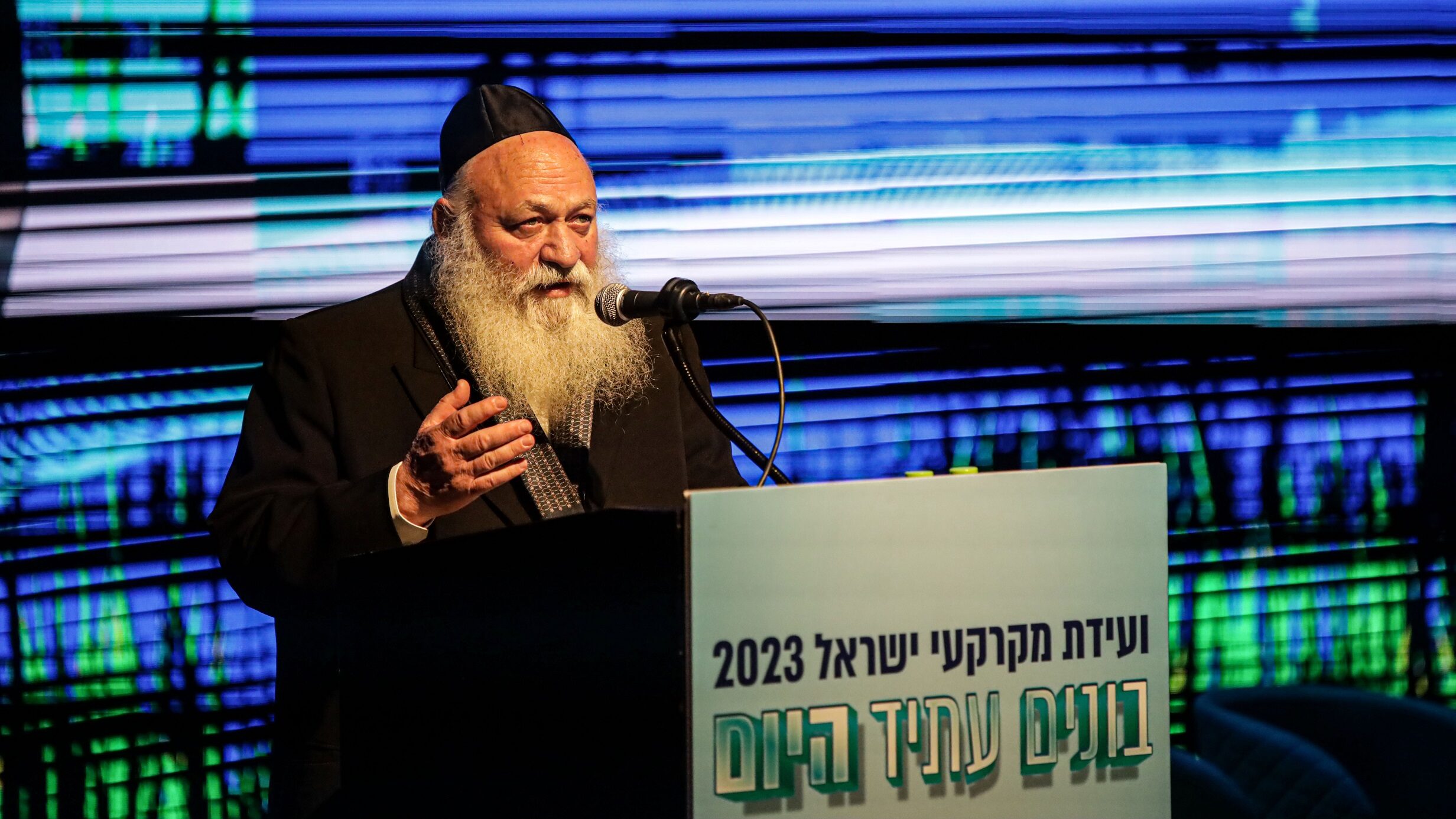 Threat of New Israeli Elections Looms as UTJ Demands More Funding for Religious Scholars
