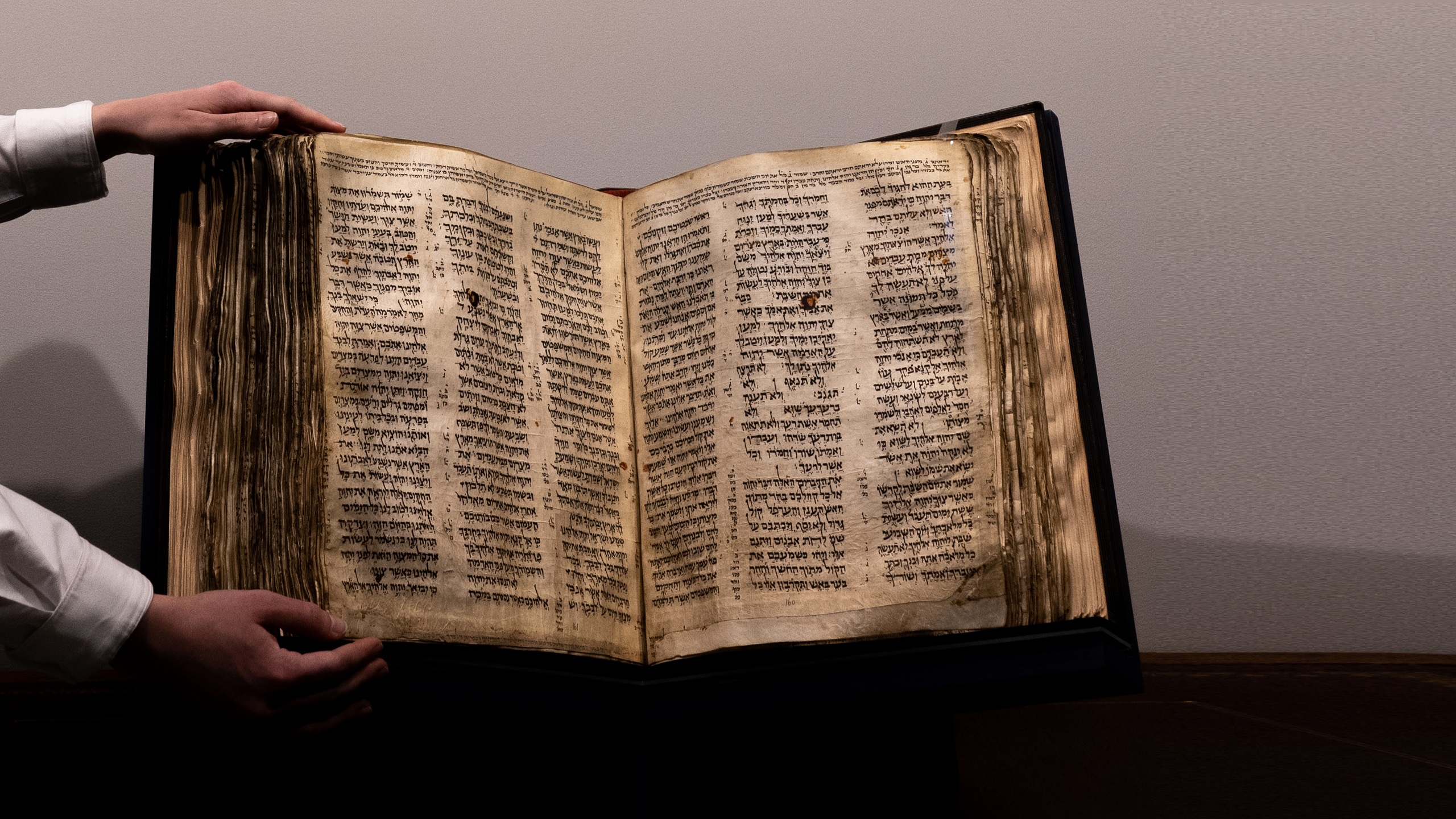 1,100-Year-Old Bible, Sold for $38 Million, Set for Display in Israel