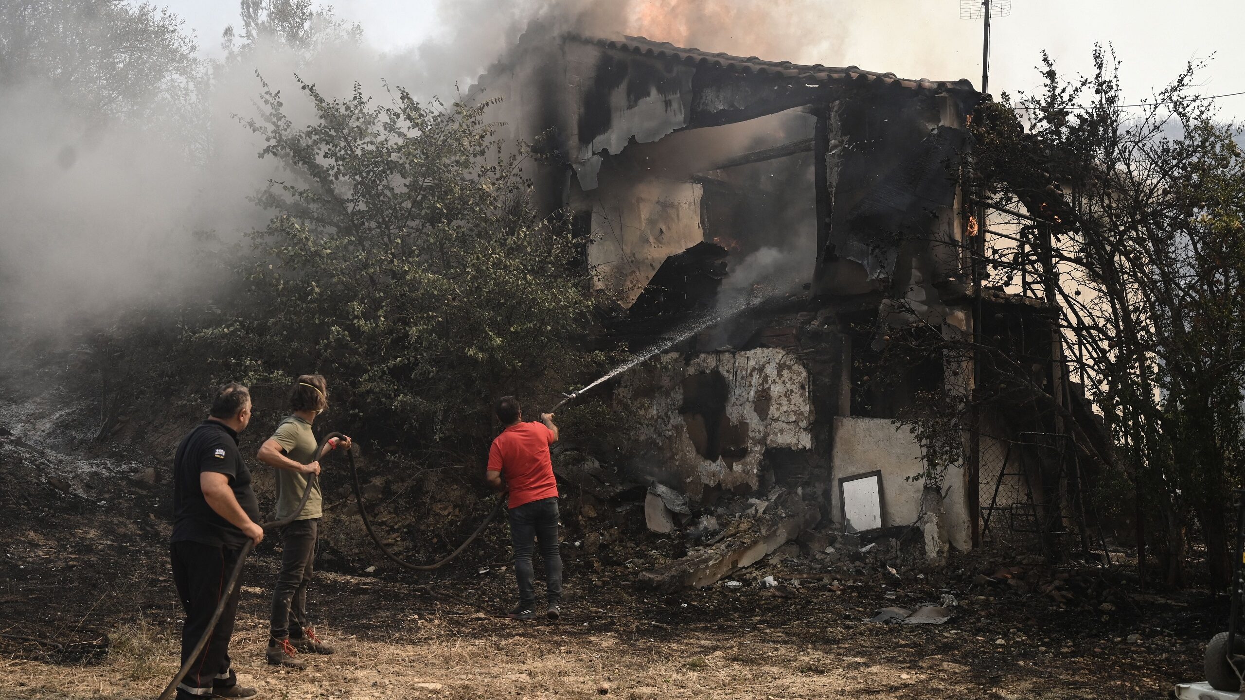 18 Suspected Migrants Found Dead in Greek Wildfire