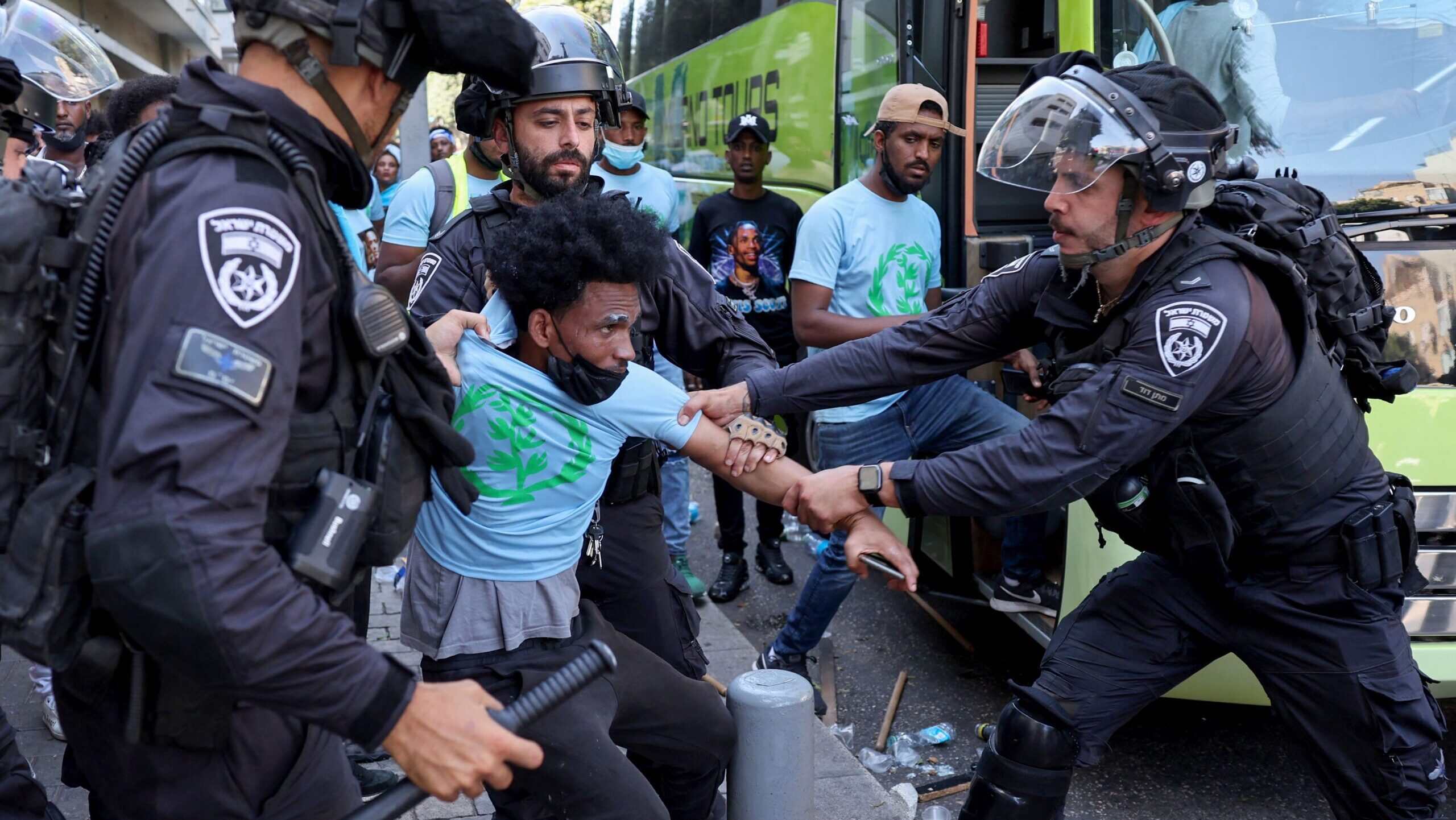 Dozens Injured as Rival Eritrean Groups Clash With Each Other, Police in Tel Aviv