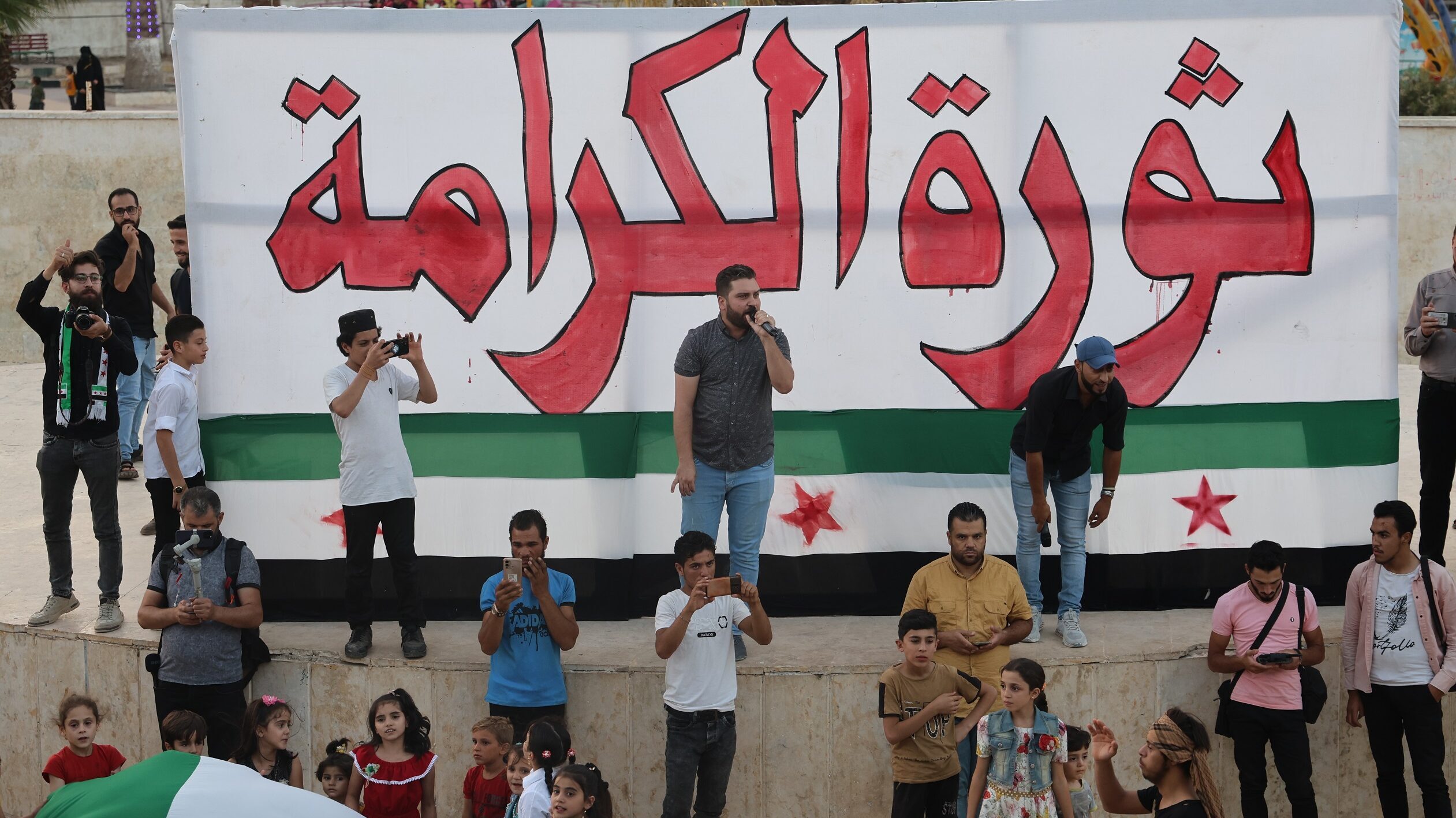 Protests Spread Across Syria’s Coast and Homs as Public Anger Mounts  