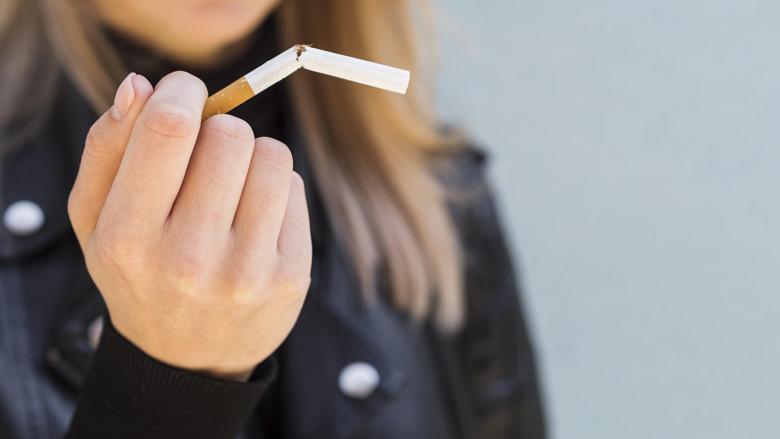 Smoking Kills 8,000 Israelis Every Year: Health Ministry