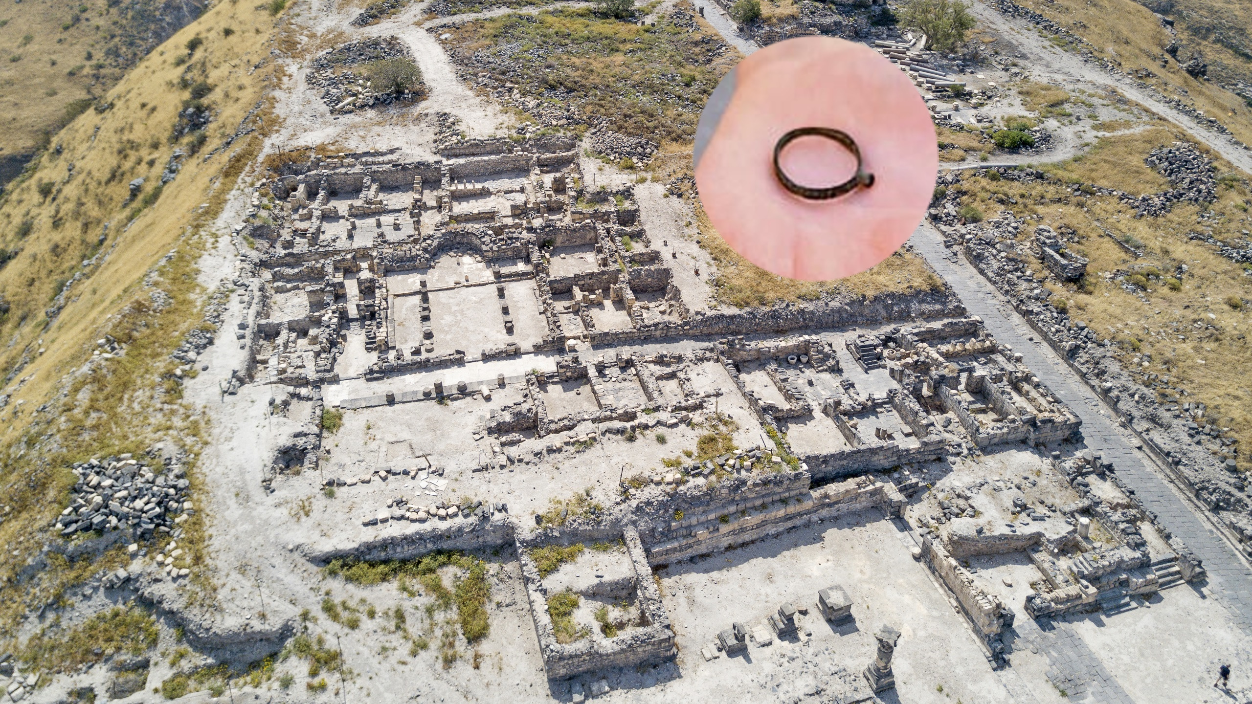 Israeli Teenager Discovers Ancient Bronze Ring Near Sea of Galilee