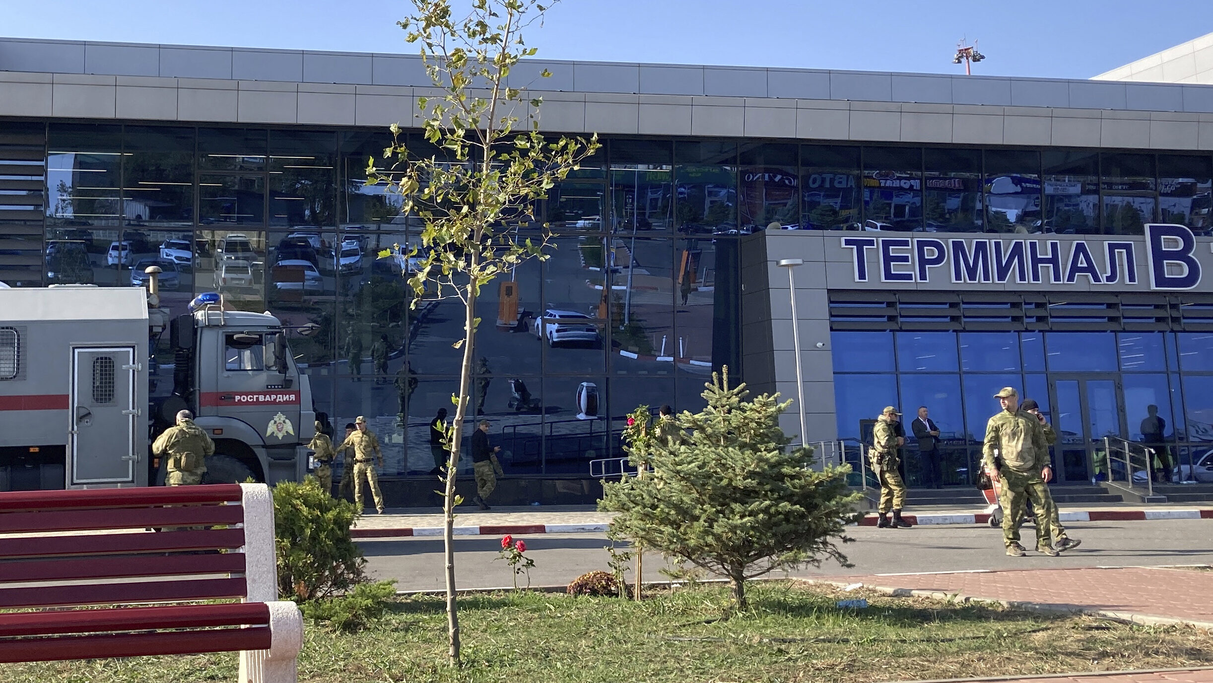 Antisemitic Mob Storming Airport in Dagestan Called a Modern Pogrom