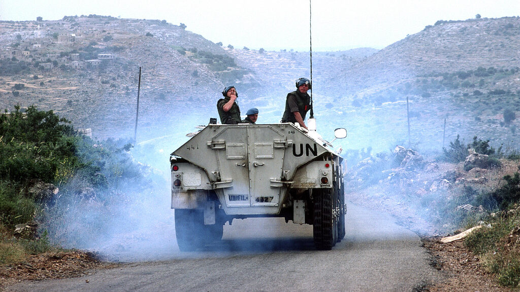 Israeli Gunfire Hits UN Patrol in Southern Lebanon