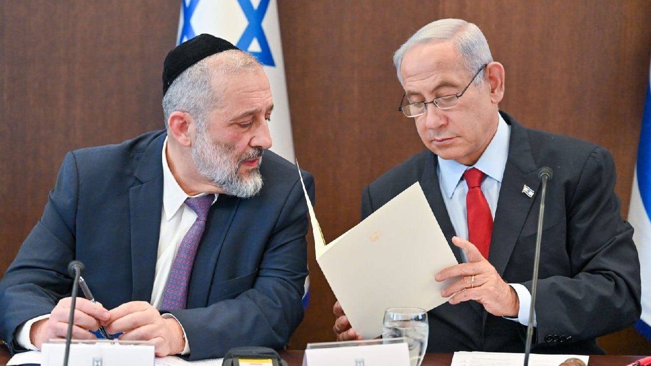 Netanyahu Faces Coalition Turmoil After Halting Rabbis Bill Vote