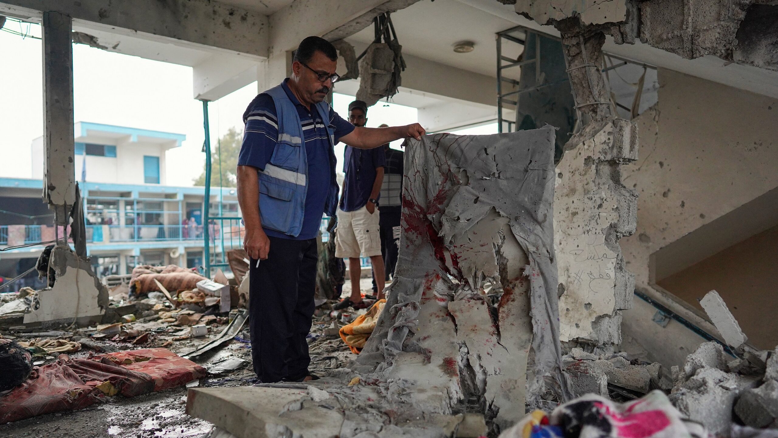 Gaza School Hit in Israeli Airstrike, Hamas Reports Civilian Deaths