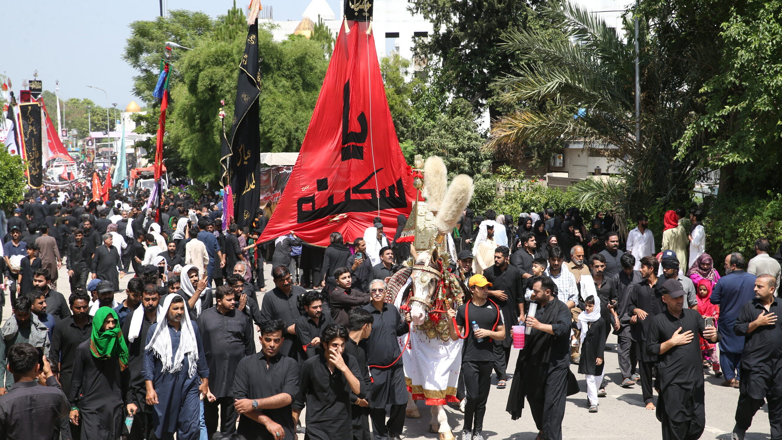 Mass Disappearance of Pakistani Pilgrims in Iraq Sparks Security Investigation