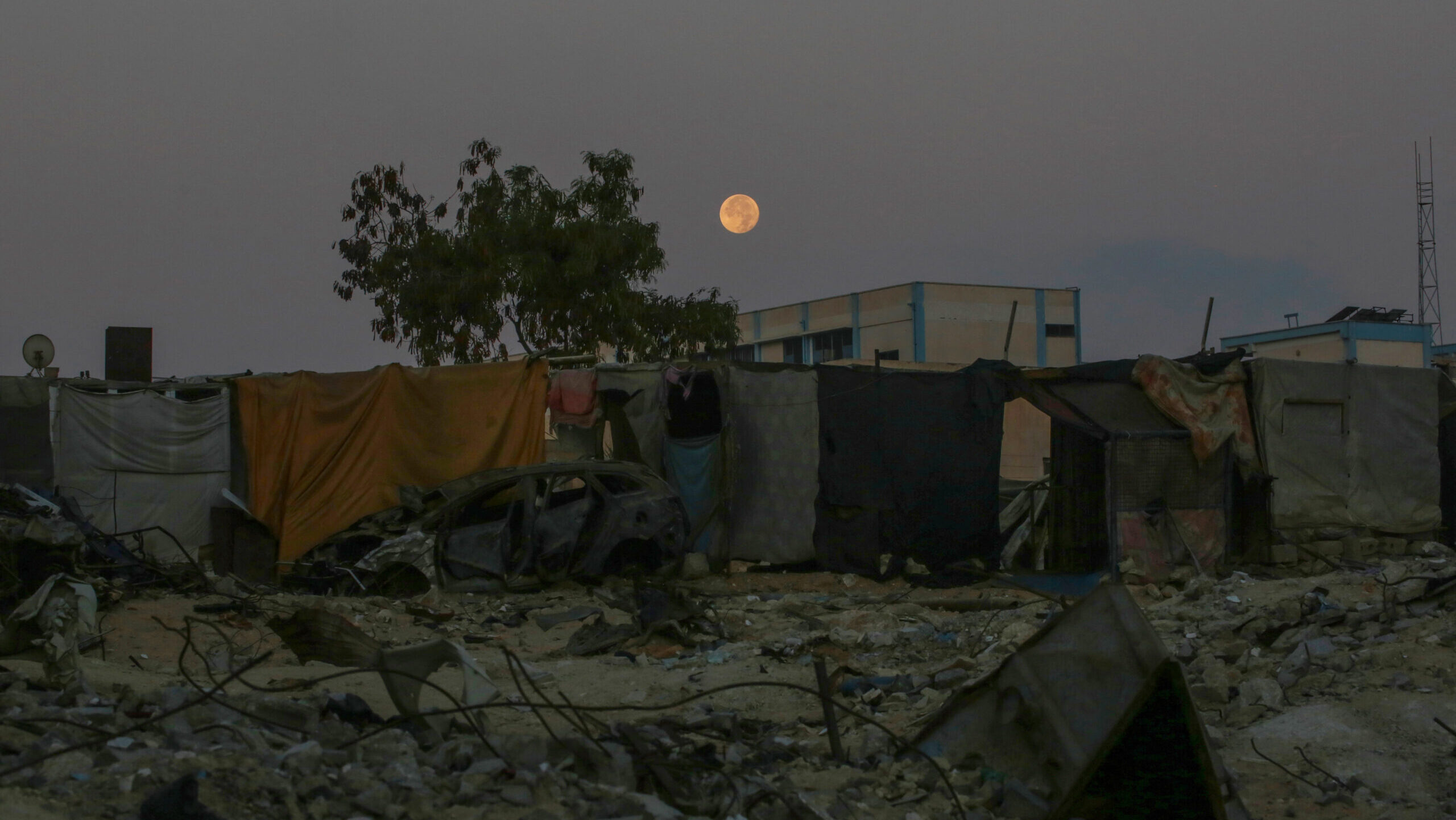 IDF Calls for Evacuation of Khan Yunis as Conflict Intensifies