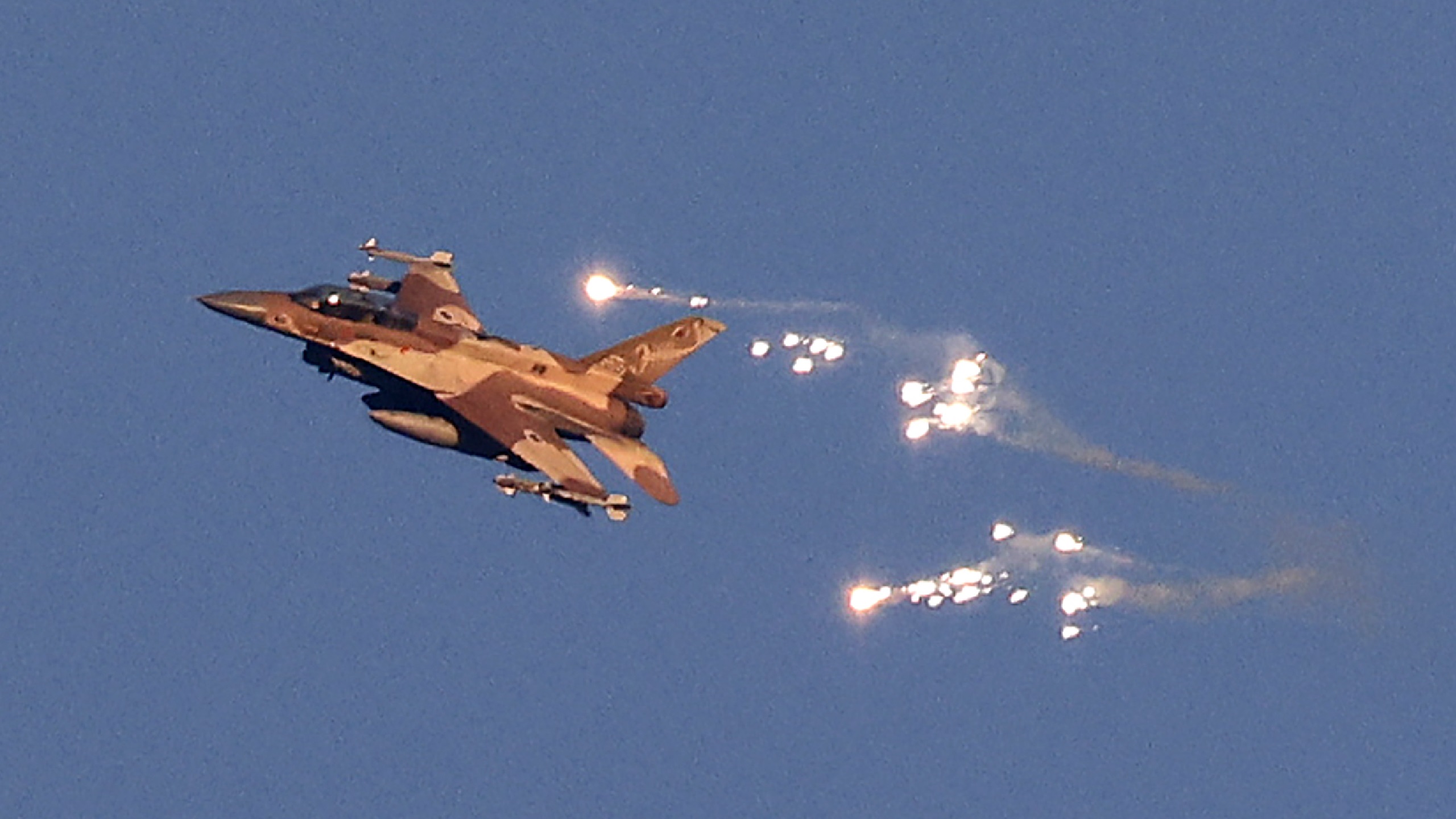 Israel and Hezbollah Escalate Conflict With Airstrikes, Rocket Attacks as US Monitors Situation