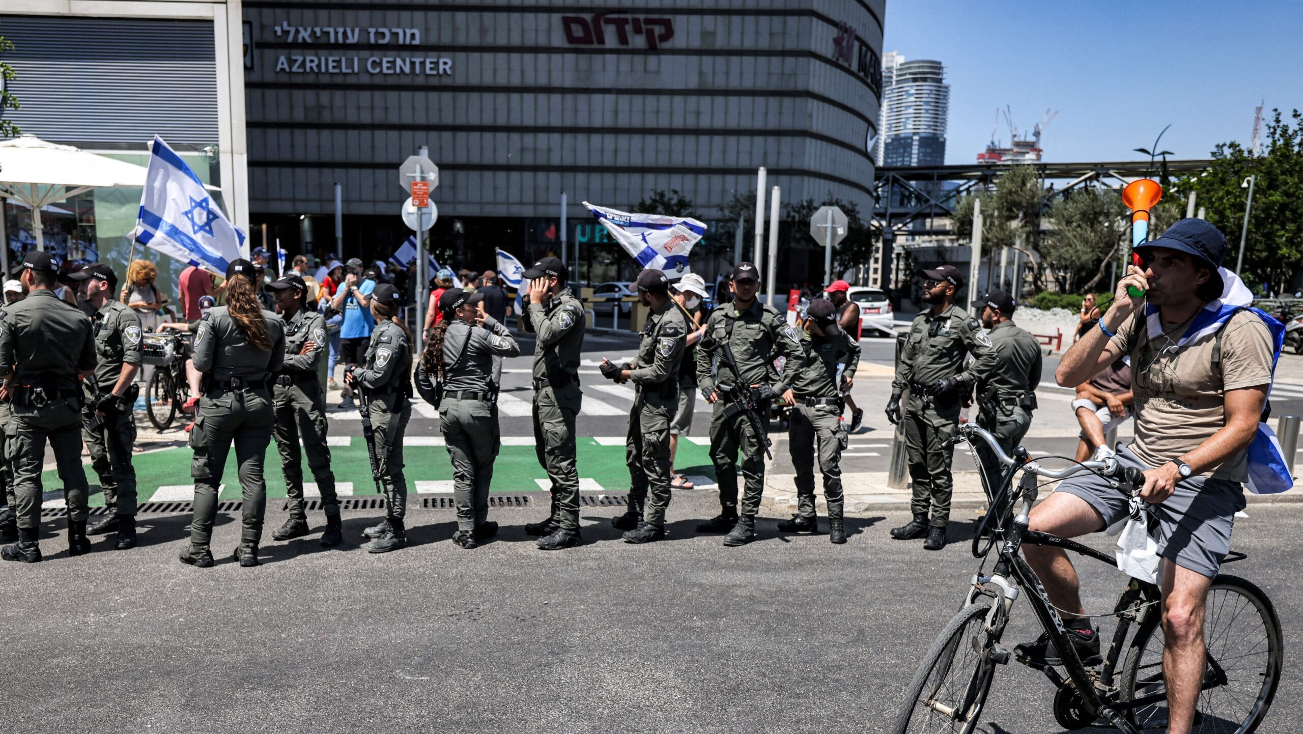 Israeli Authorities Foil ISIS Car Bomb Plot Targeting Tel Aviv’s Azrieli Mall