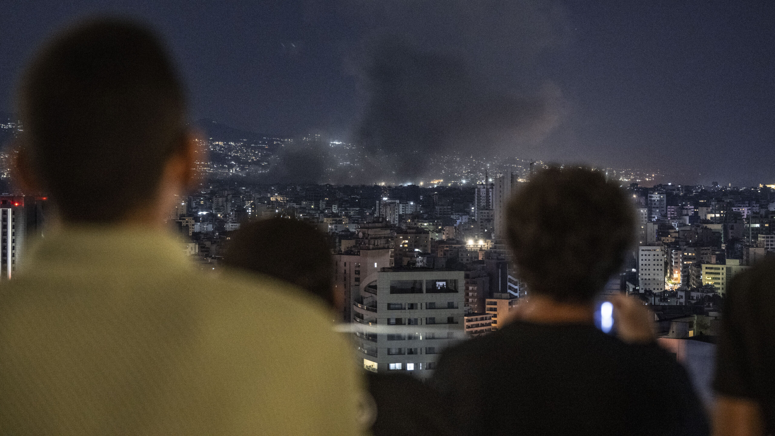 Israeli Ground Raids Target Hezbollah as Rocket Strikes Prompt Civilian Restrictions