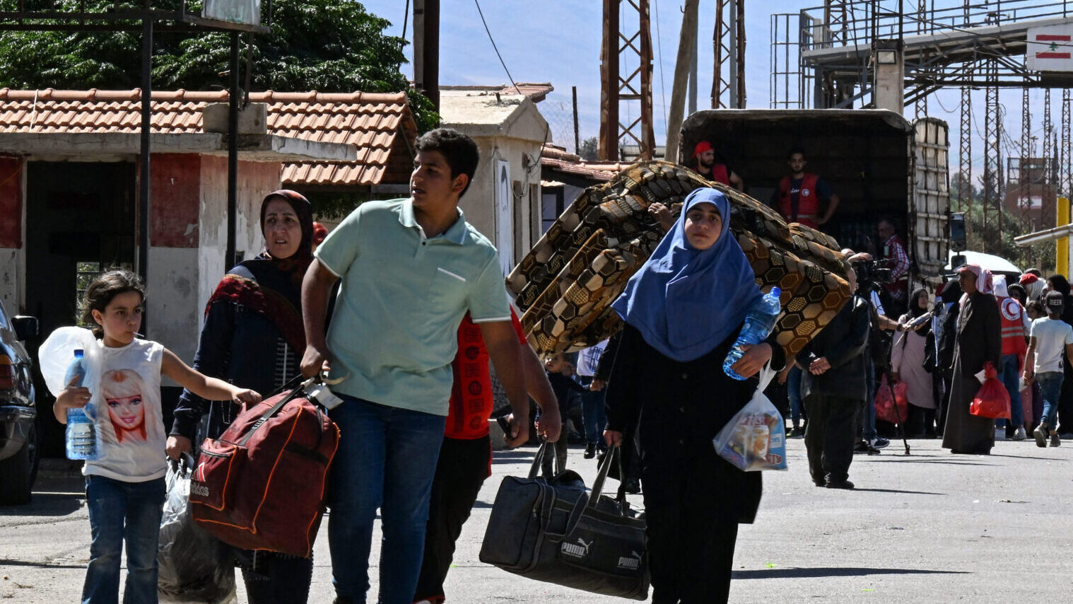 Lebanon’s Informal Economy Is at Risk as Syrians Return to Their Country