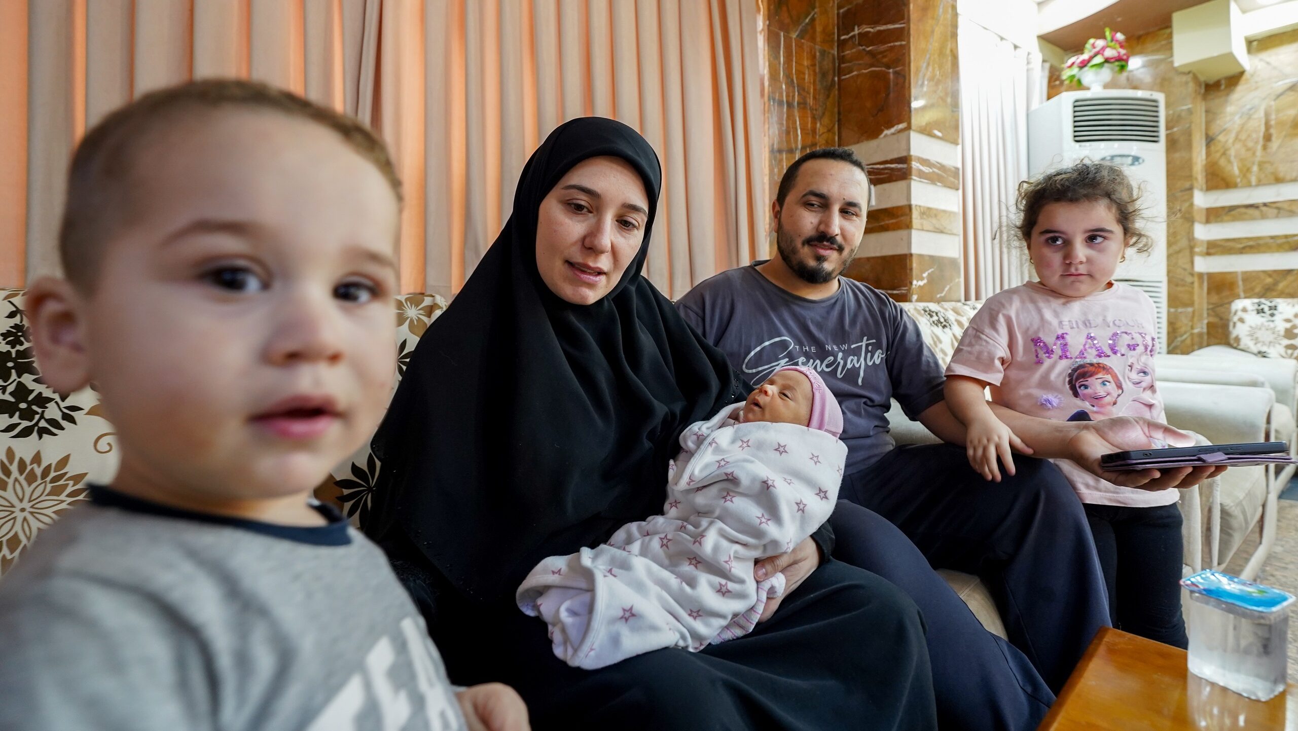 Iraq Prioritizes Lebanese Shiite Refugees, Leaving Others With Little Aid