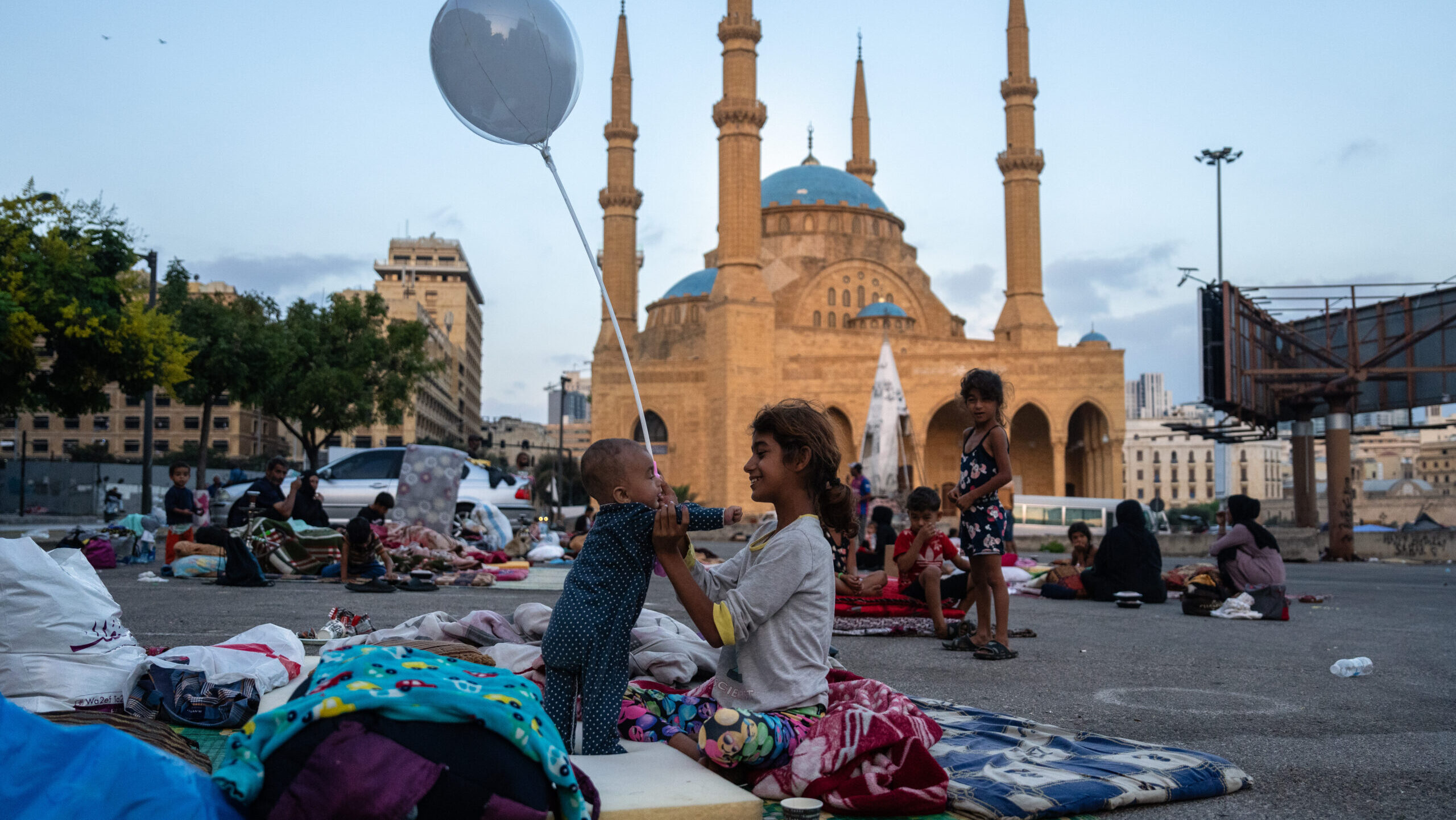 UN Warns of ‘Lost Generation’ as 400,000 Lebanese Children Displaced by Conflict