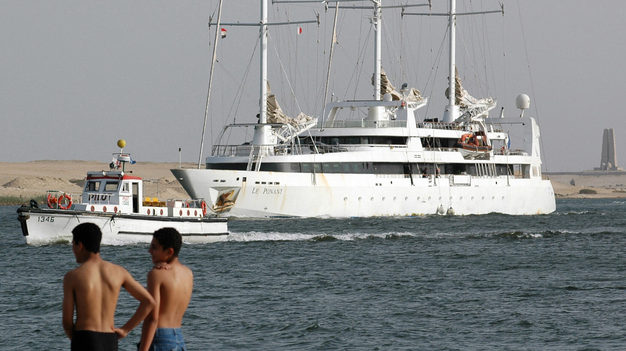 Suez Canal Cuts Yacht Transit Fees by Up to 50% To Boost Tourism