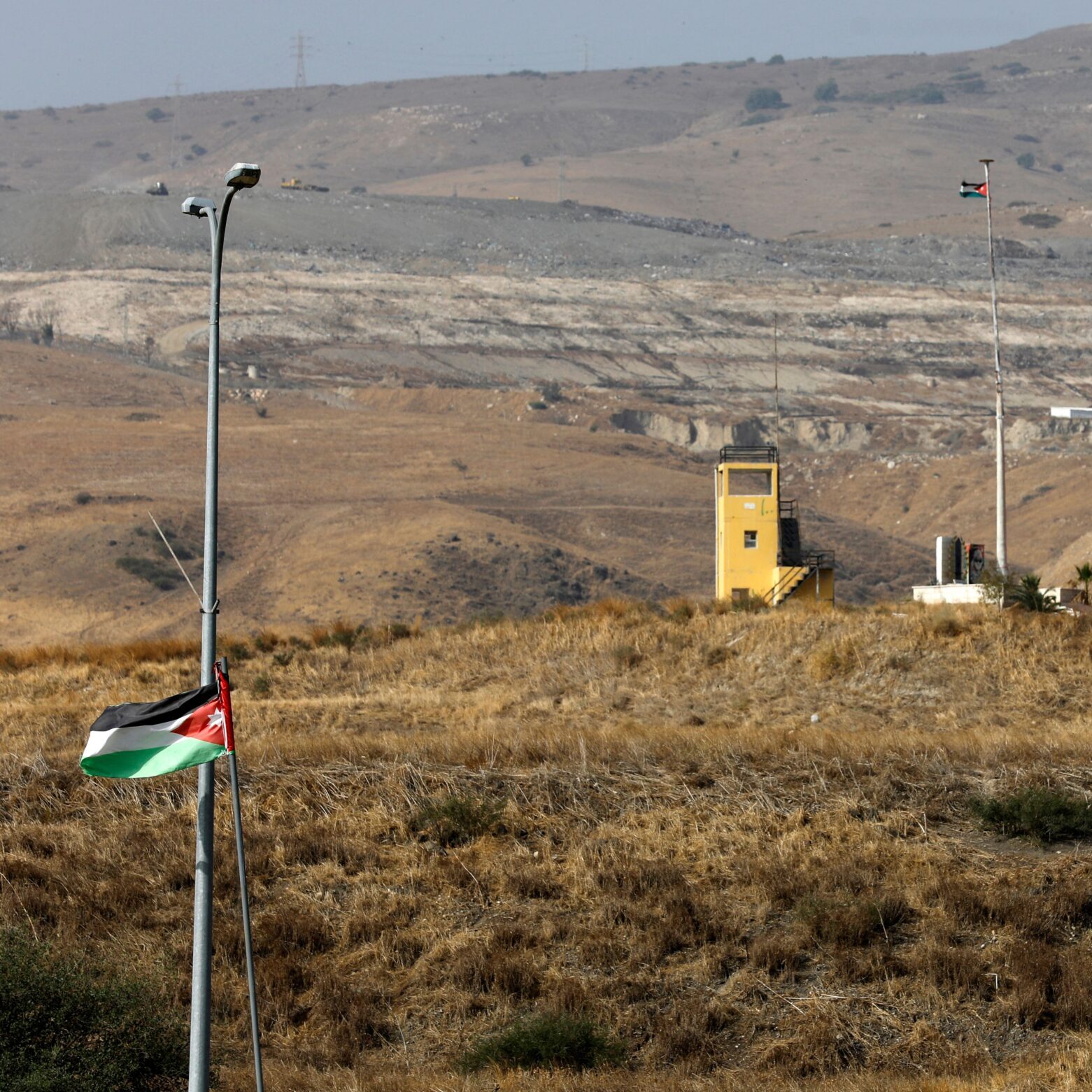 Construction on Jordan Border Fence To Start Soon, Israeli Defense Minister Says