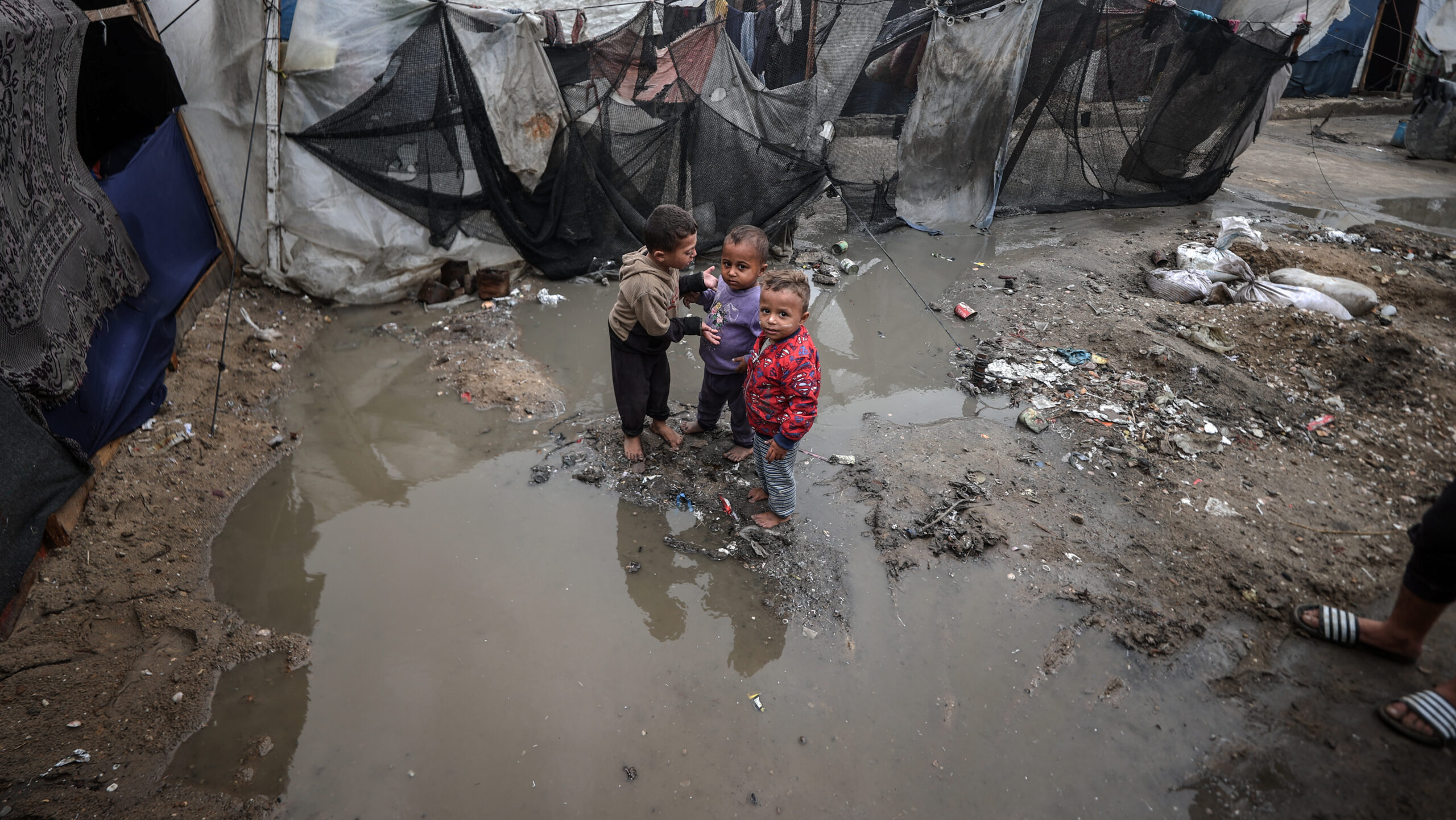 Flooding Worsens Crisis for Displaced Gazans as Israeli Strikes Intensify