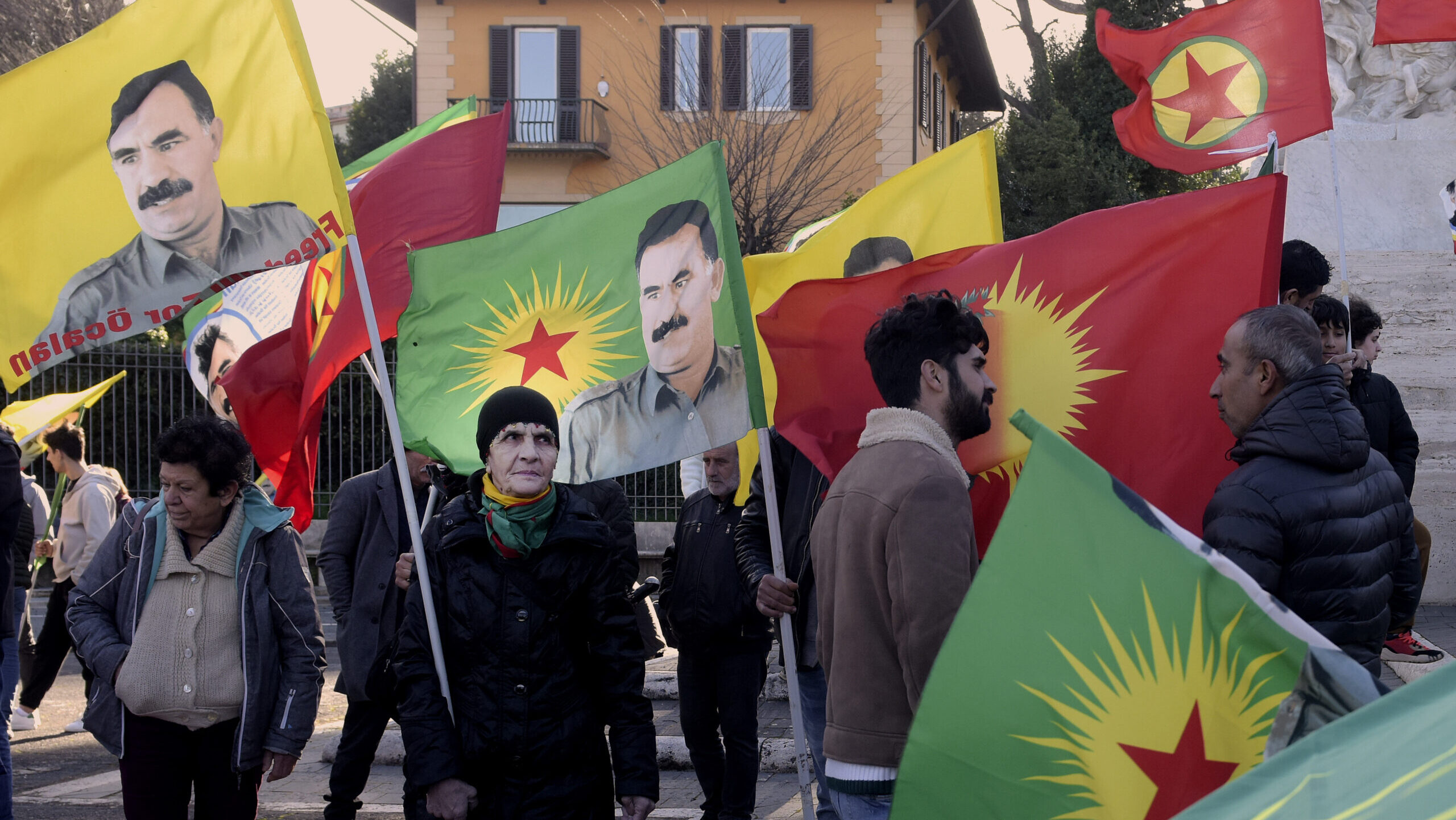 DEM Party Delegation Presses Ocalan for a Peaceful PKK Disarmament Initiative