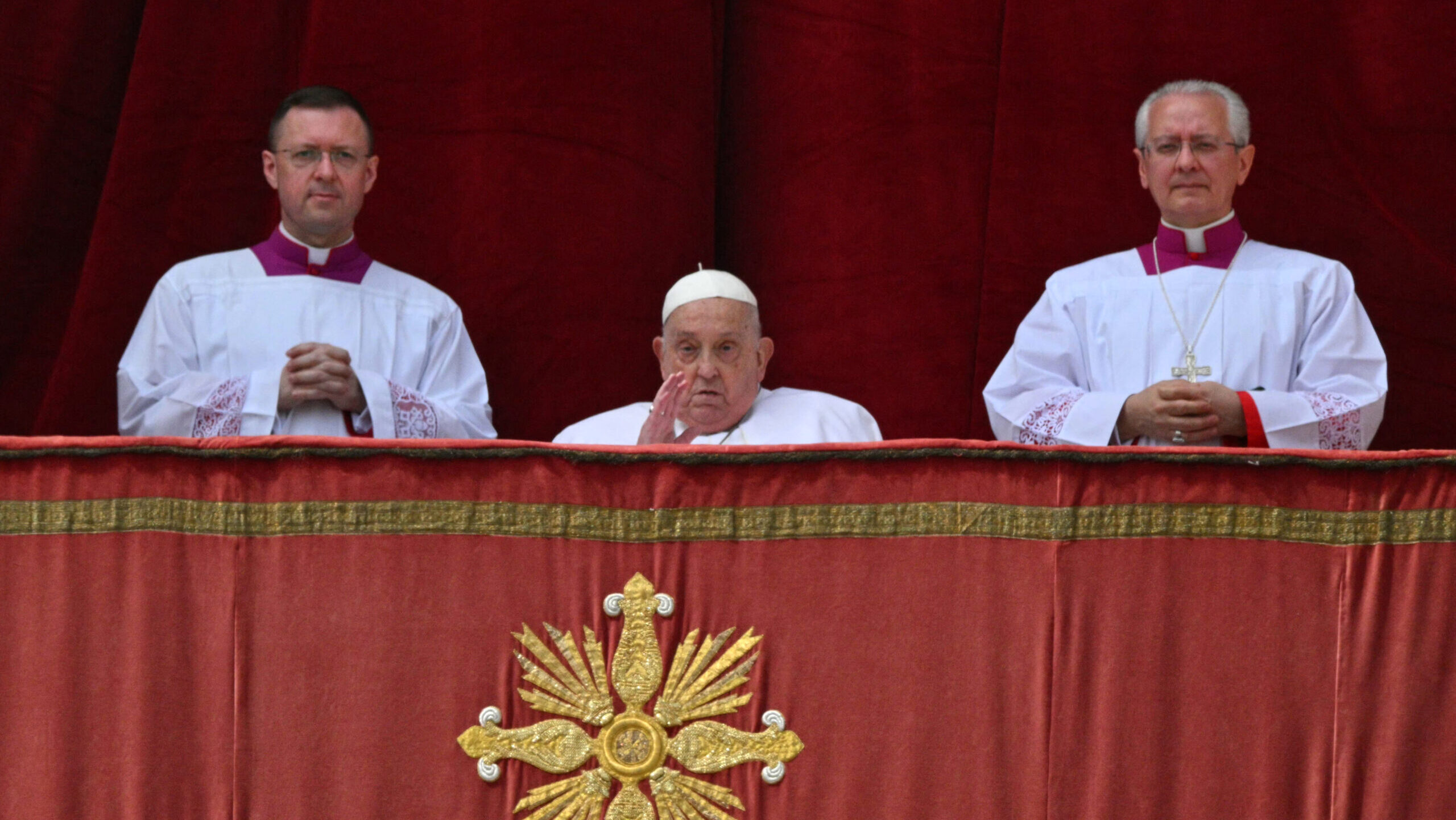 From St. Peter’s Balcony, Pope Urges Immediate Halt to Gaza War, Hostage Release