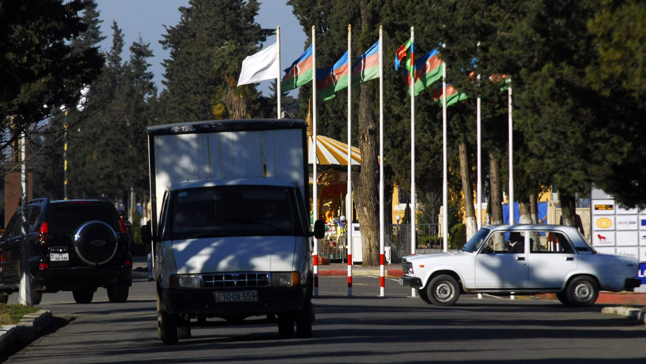 Foreign Nationals Escape Iran Through Azerbaijan Border