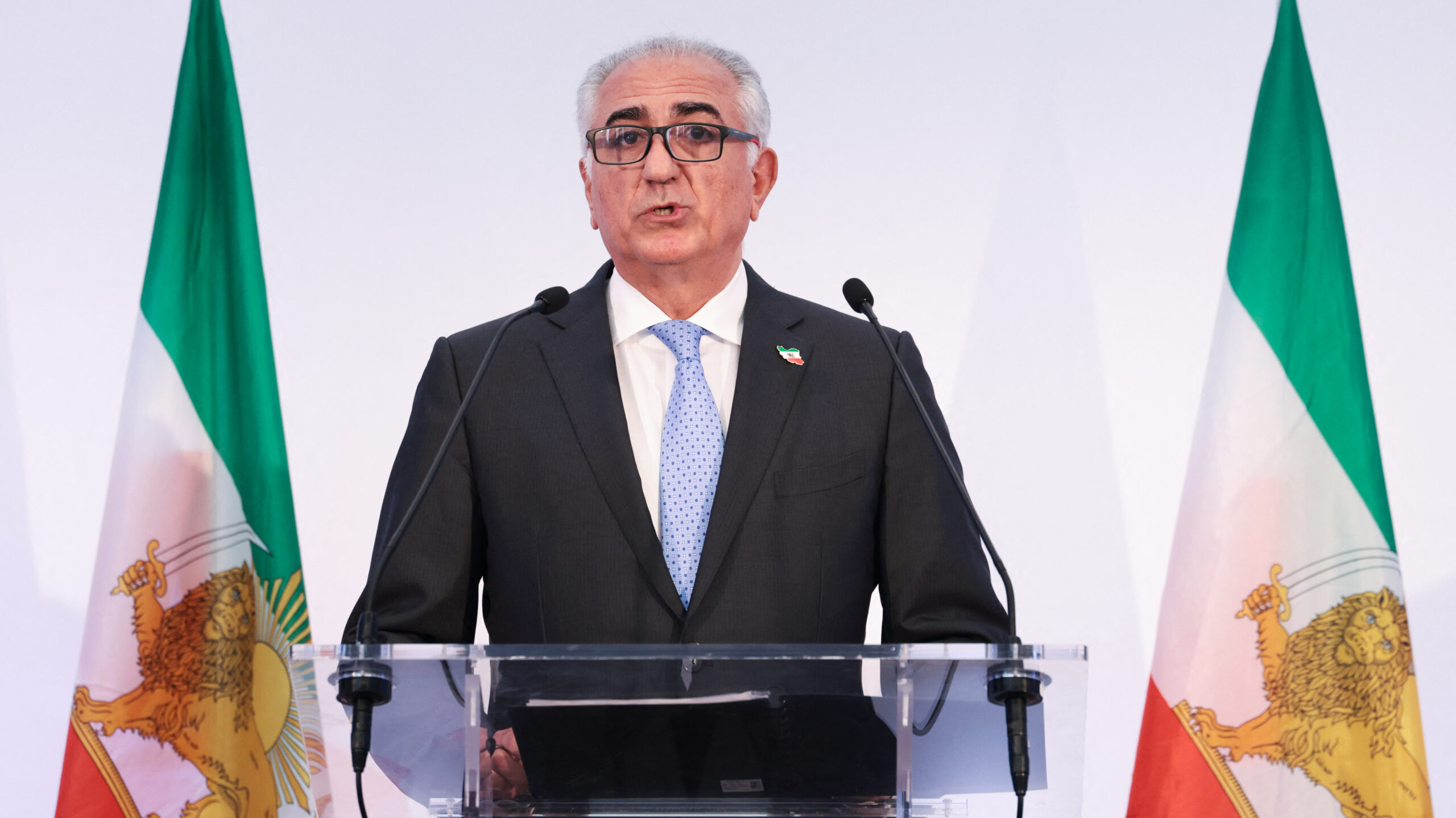 Reza Pahlavi Calls for a Democratic Transition in Iran: ‘This Is Our Berlin Wall Moment’