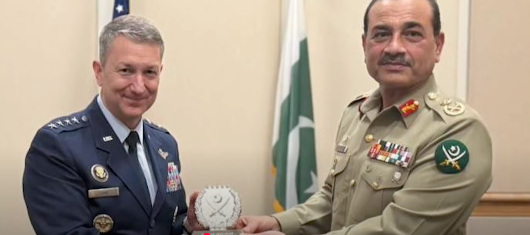 Pakistan Positions Itself as Mediator in US-Israel-Iran Tensions 