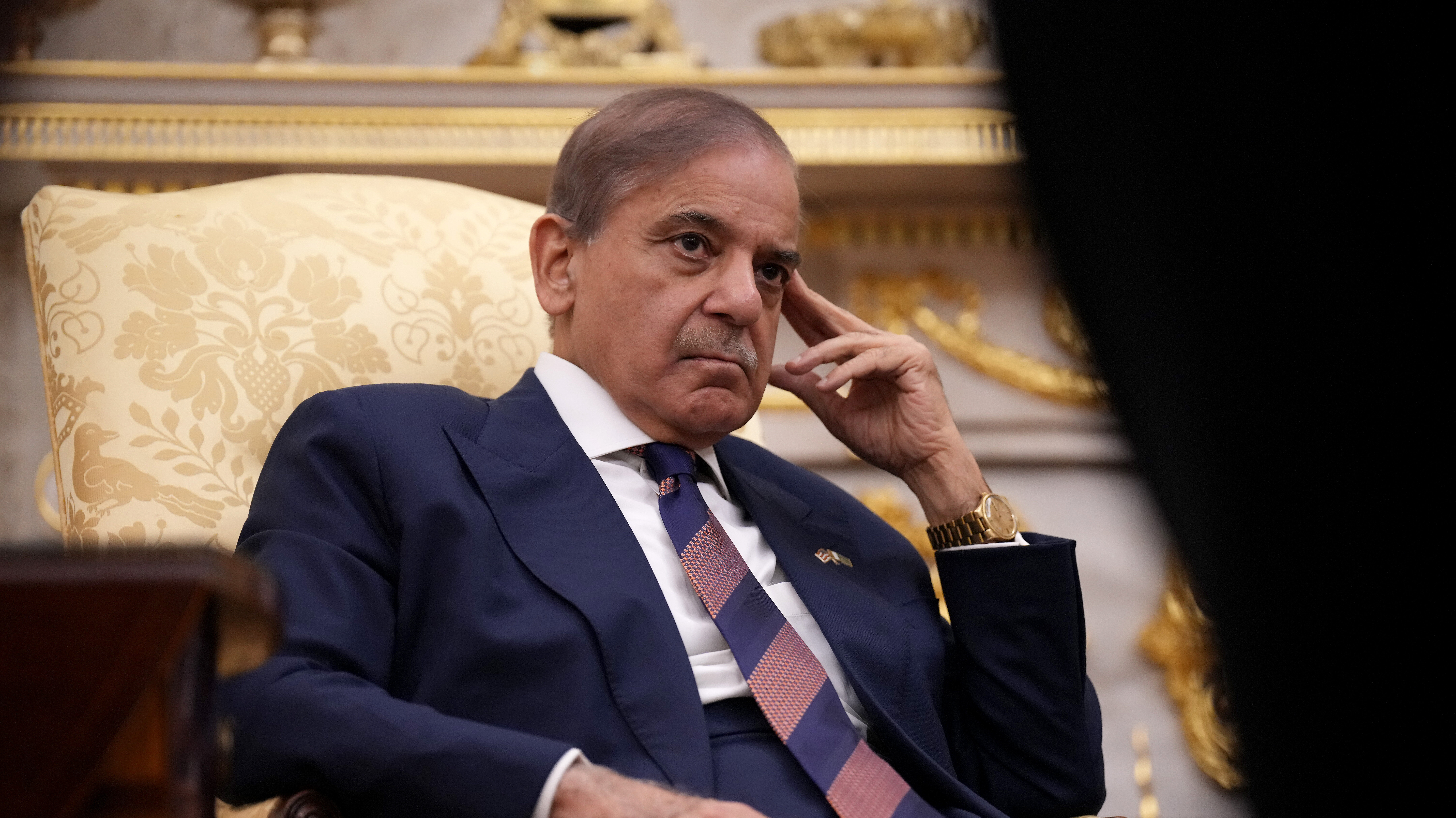 Pakistan’s Sharif Maps Reform Agenda, Urges Regional Peace at Islamabad Forum