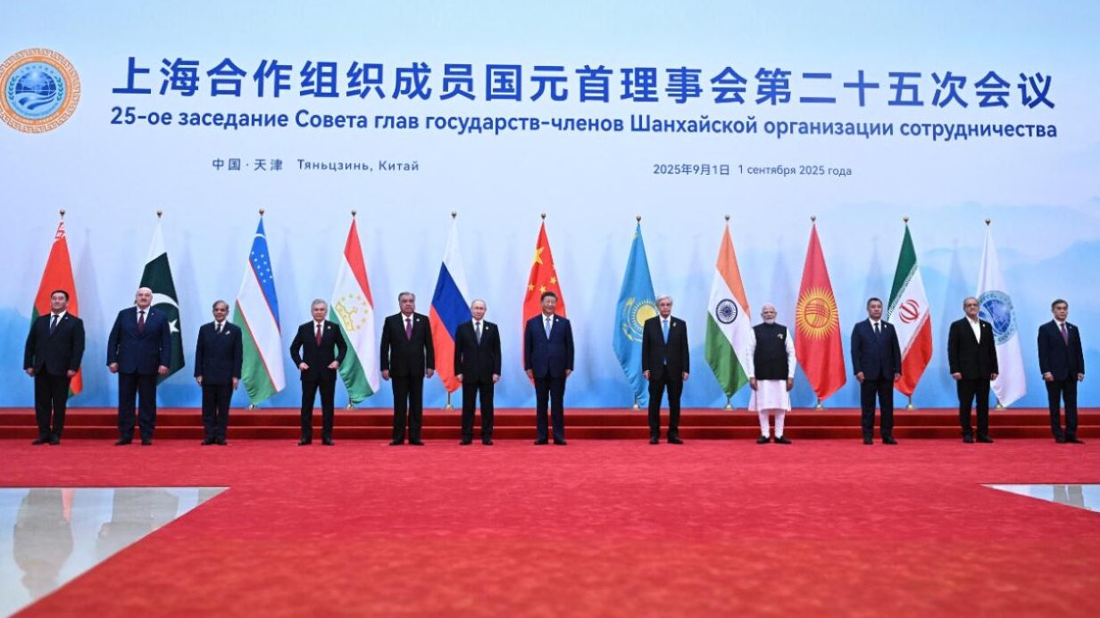 Iran Rallies SCO Toward ‘Look East’ Bloc as Xi and Putin Turn on West