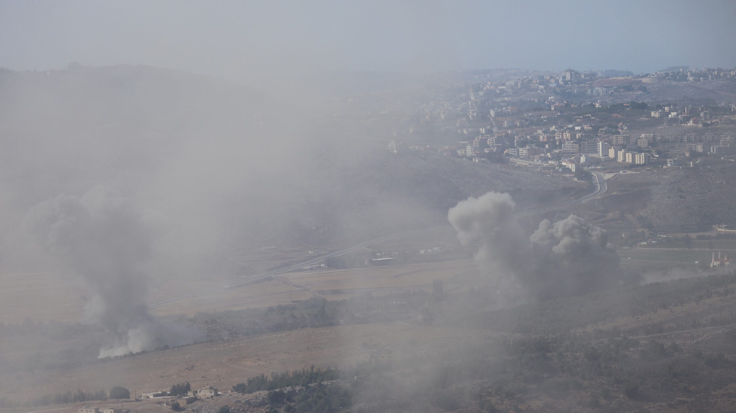 Israel Warns Beirut on Hezbollah Disarmament as Border Strikes Roll On